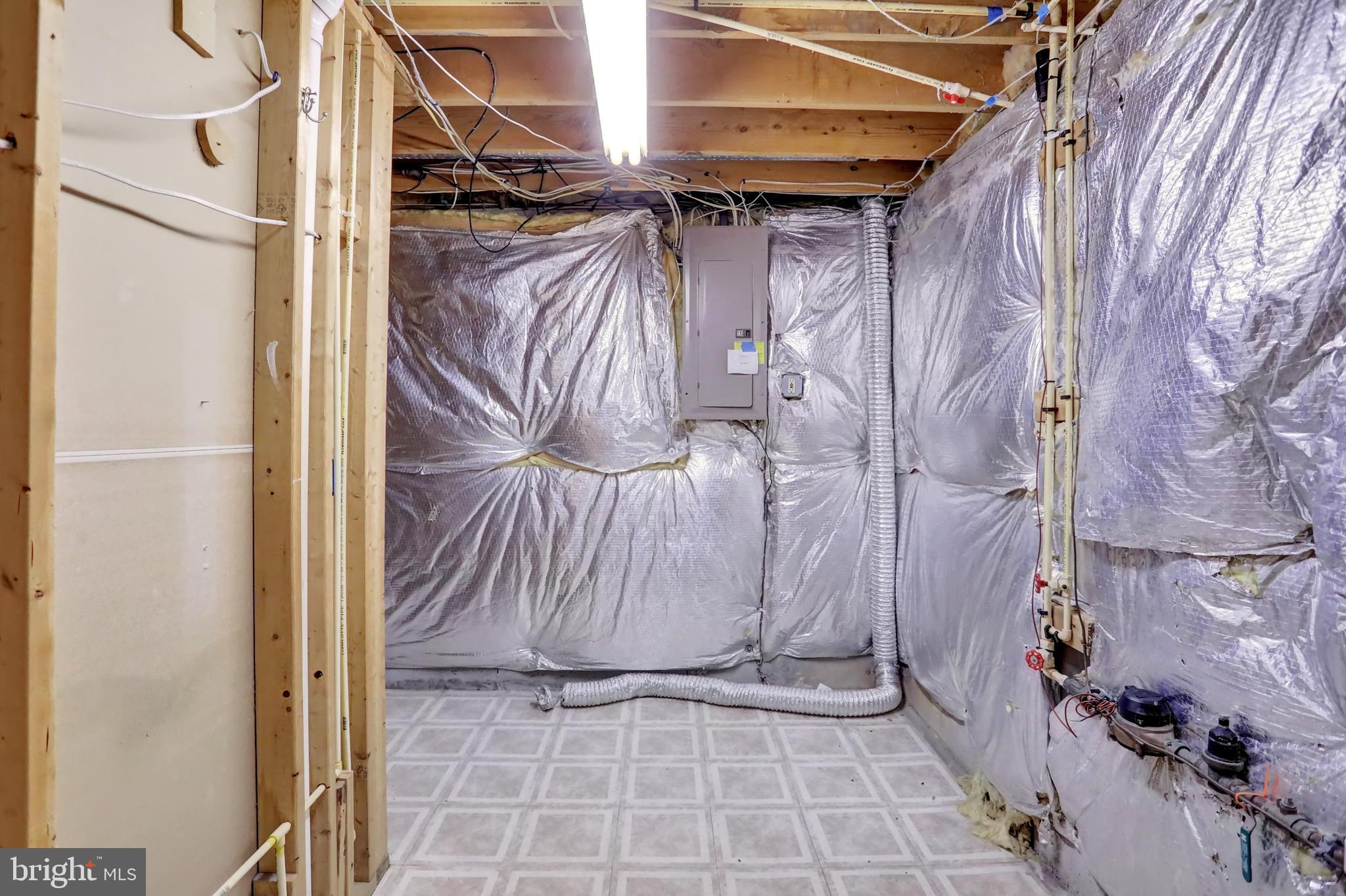 WESTMINSTER HIGHLANDS - Residential