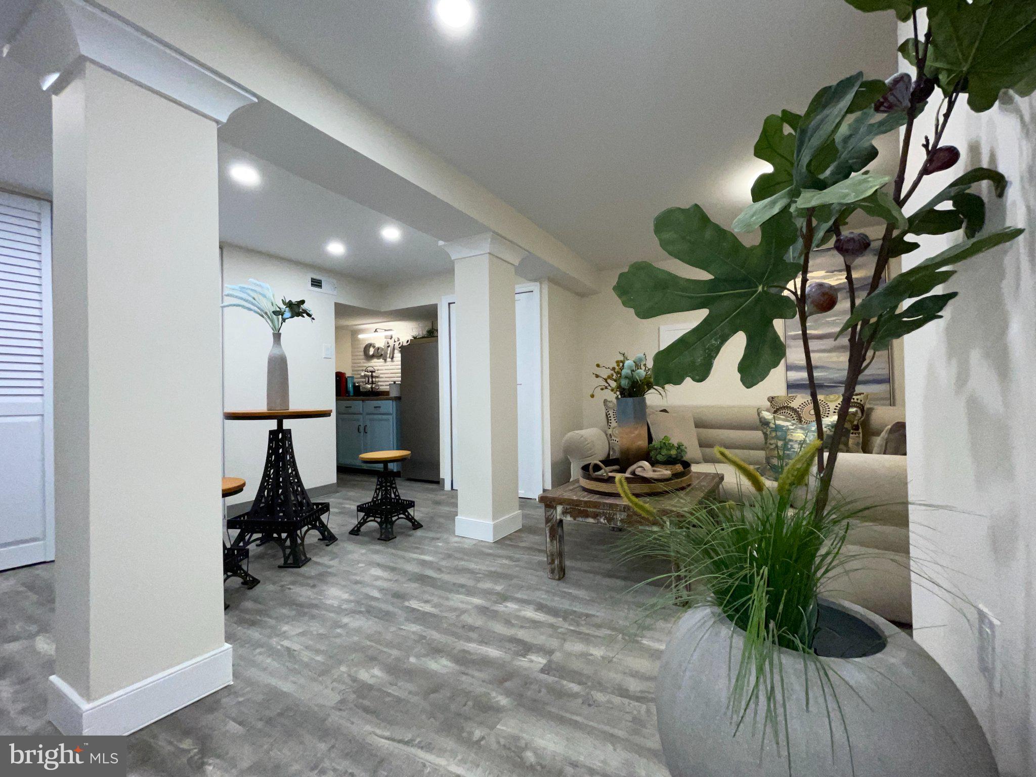 3712 W COLD SPRING LANE