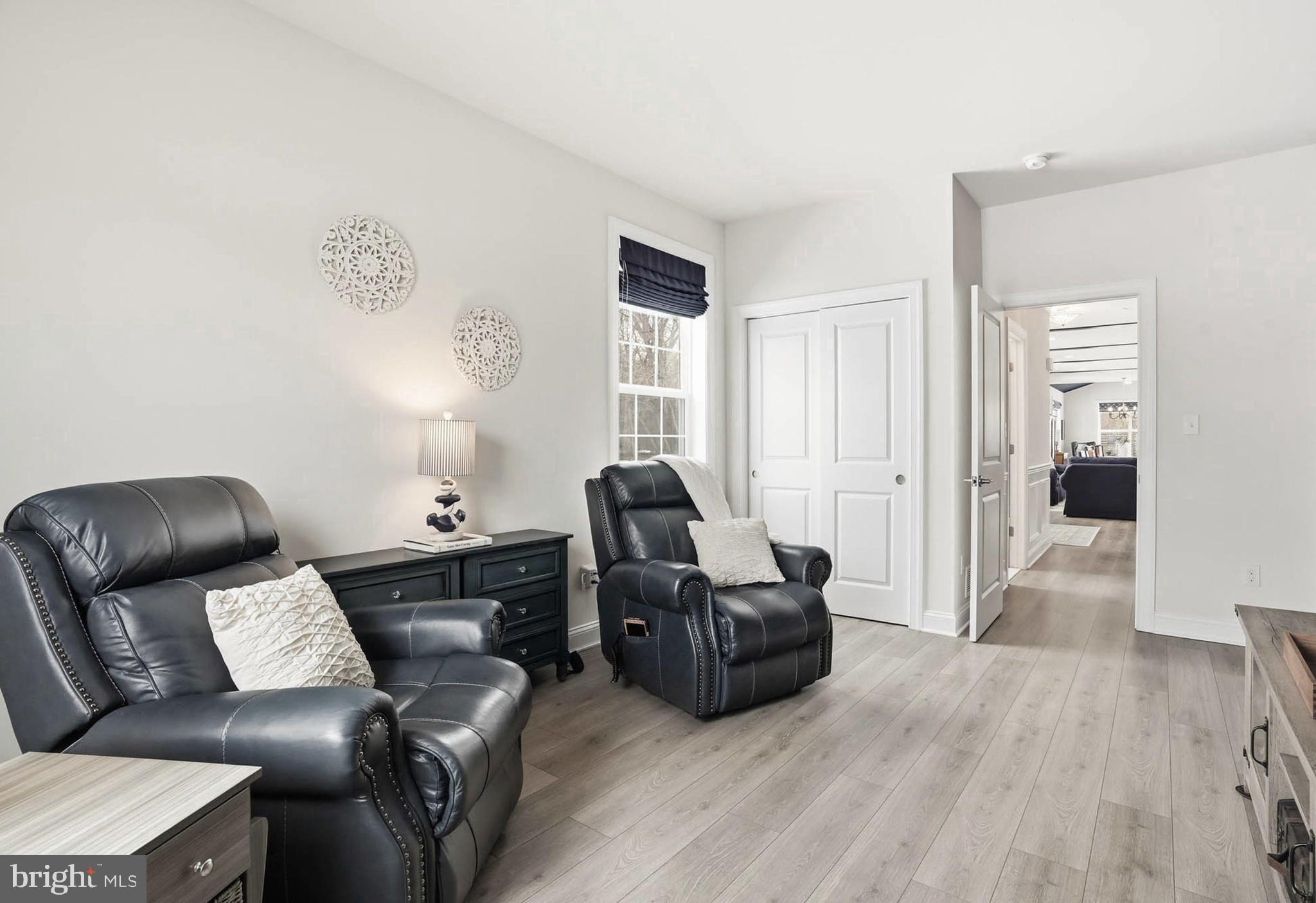 BAY BRIDGE COVE - Residential