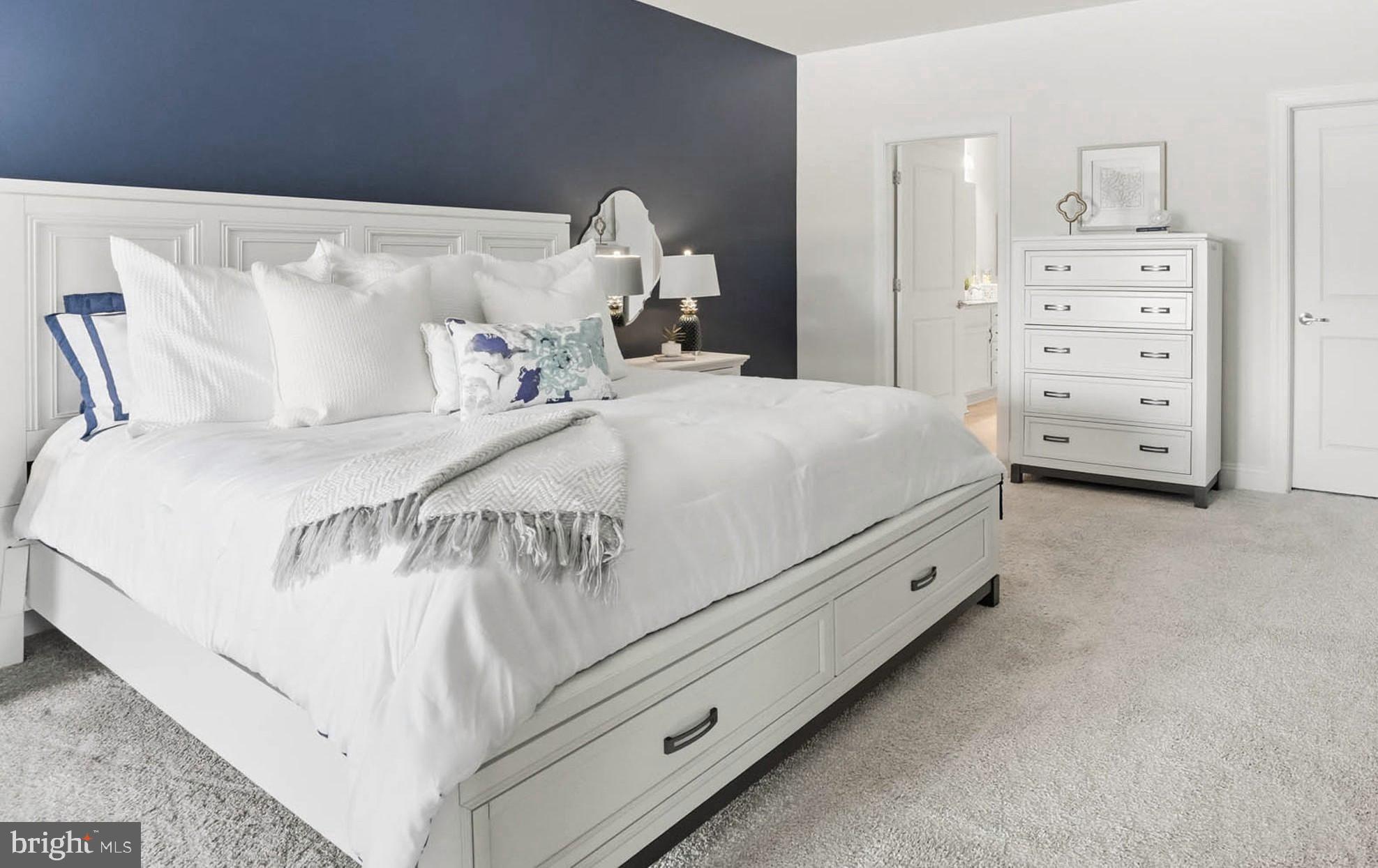 BAY BRIDGE COVE - Residential