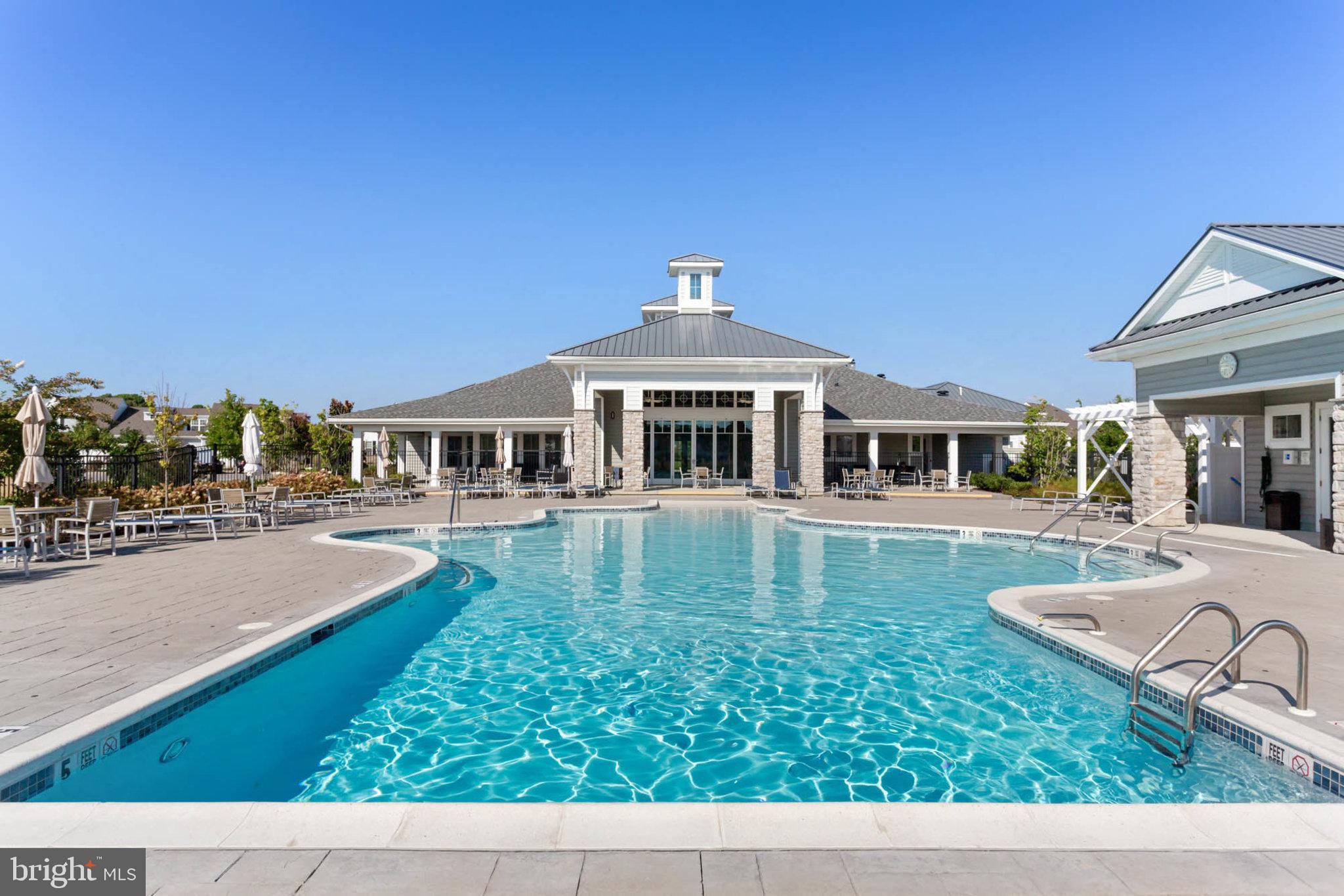 BAY BRIDGE COVE - Residential