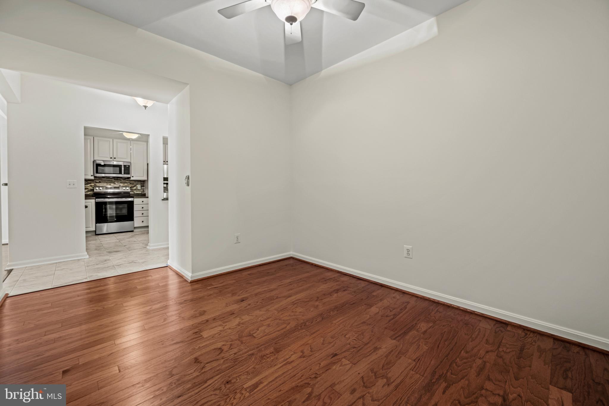 GATHERINGS AT LYNDWOOD - Residential