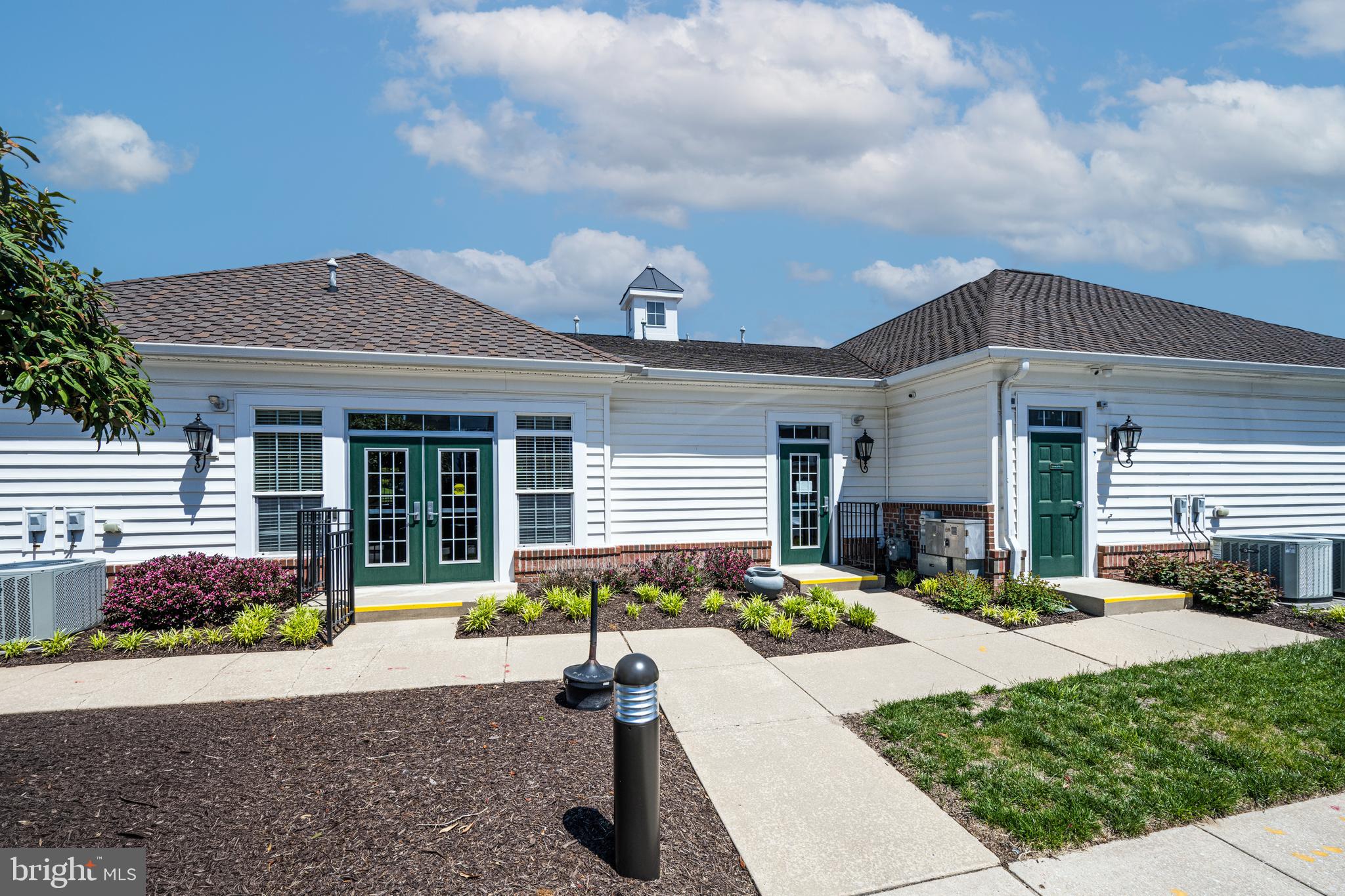 GATHERINGS AT LYNDWOOD - Residential