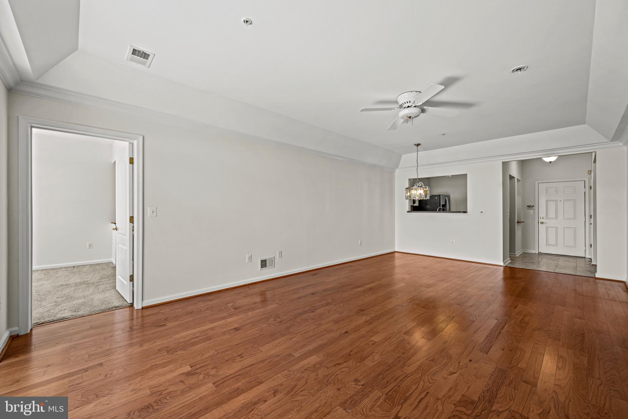 GATHERINGS AT LYNDWOOD - Residential
