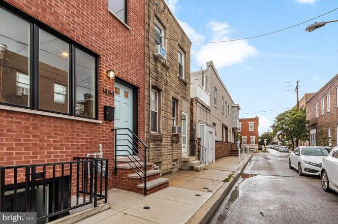 PASSYUNK SQUARE - Residential