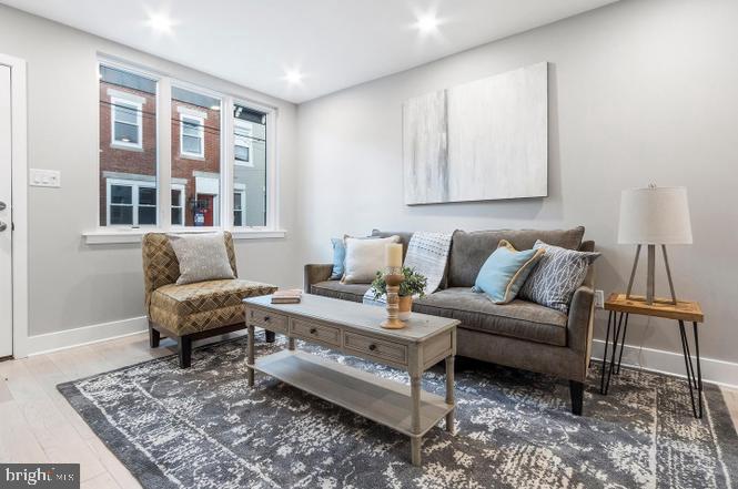 PASSYUNK SQUARE - Residential