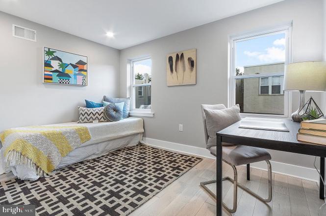 PASSYUNK SQUARE - Residential