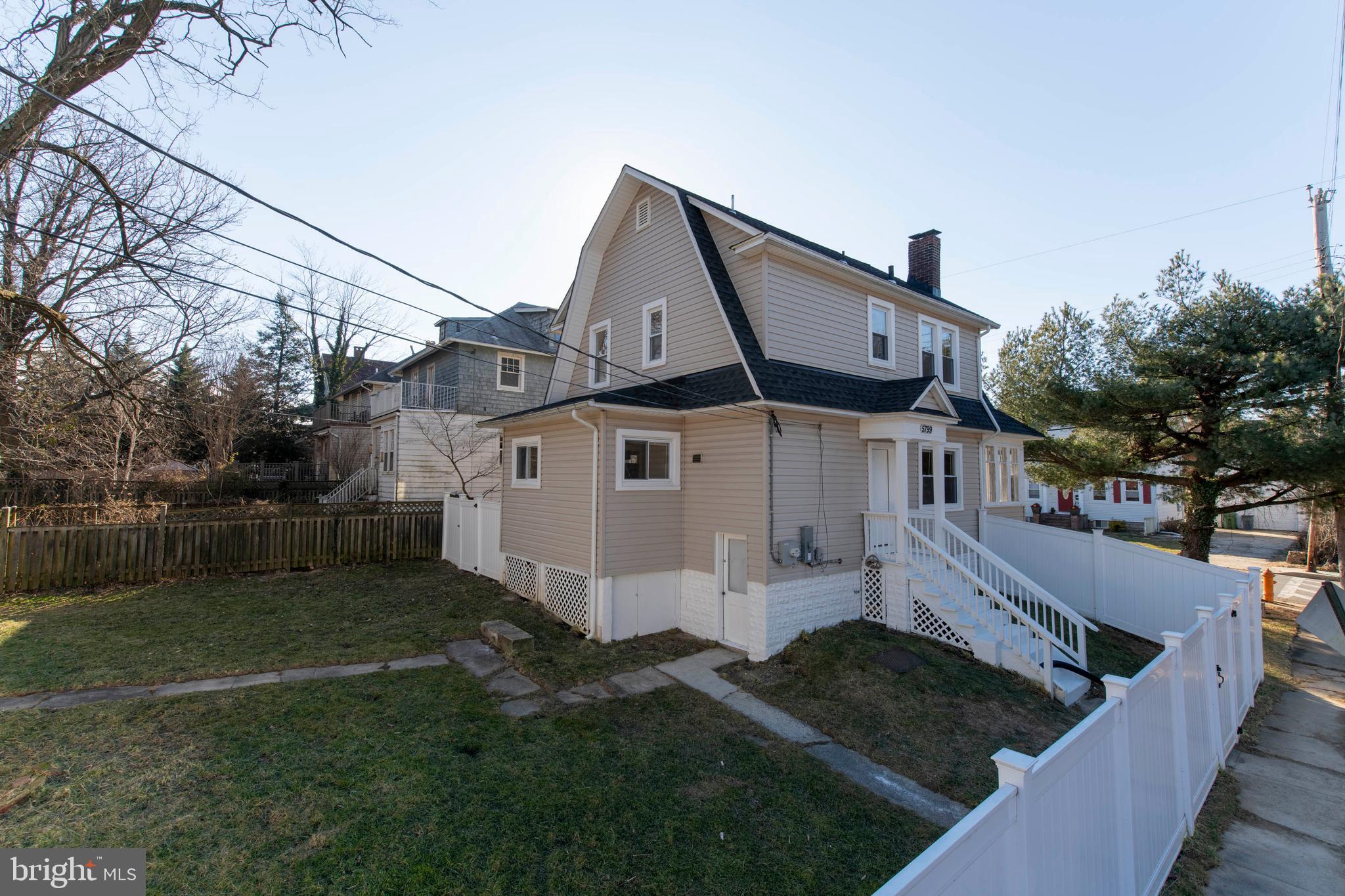 BELVEDERE SQUARE - Residential Lease