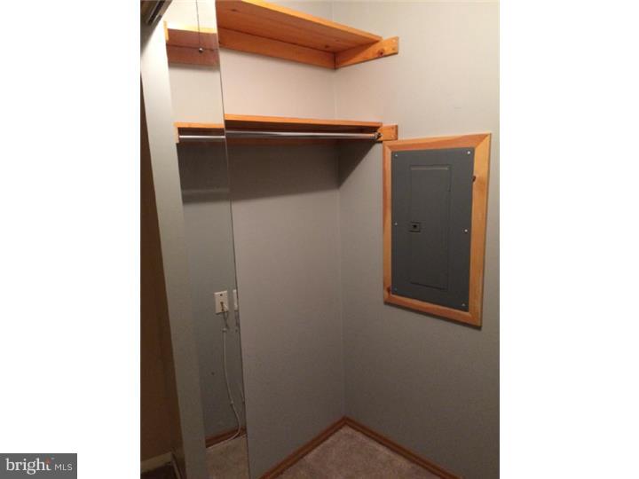 HILLTOP - Residential Lease