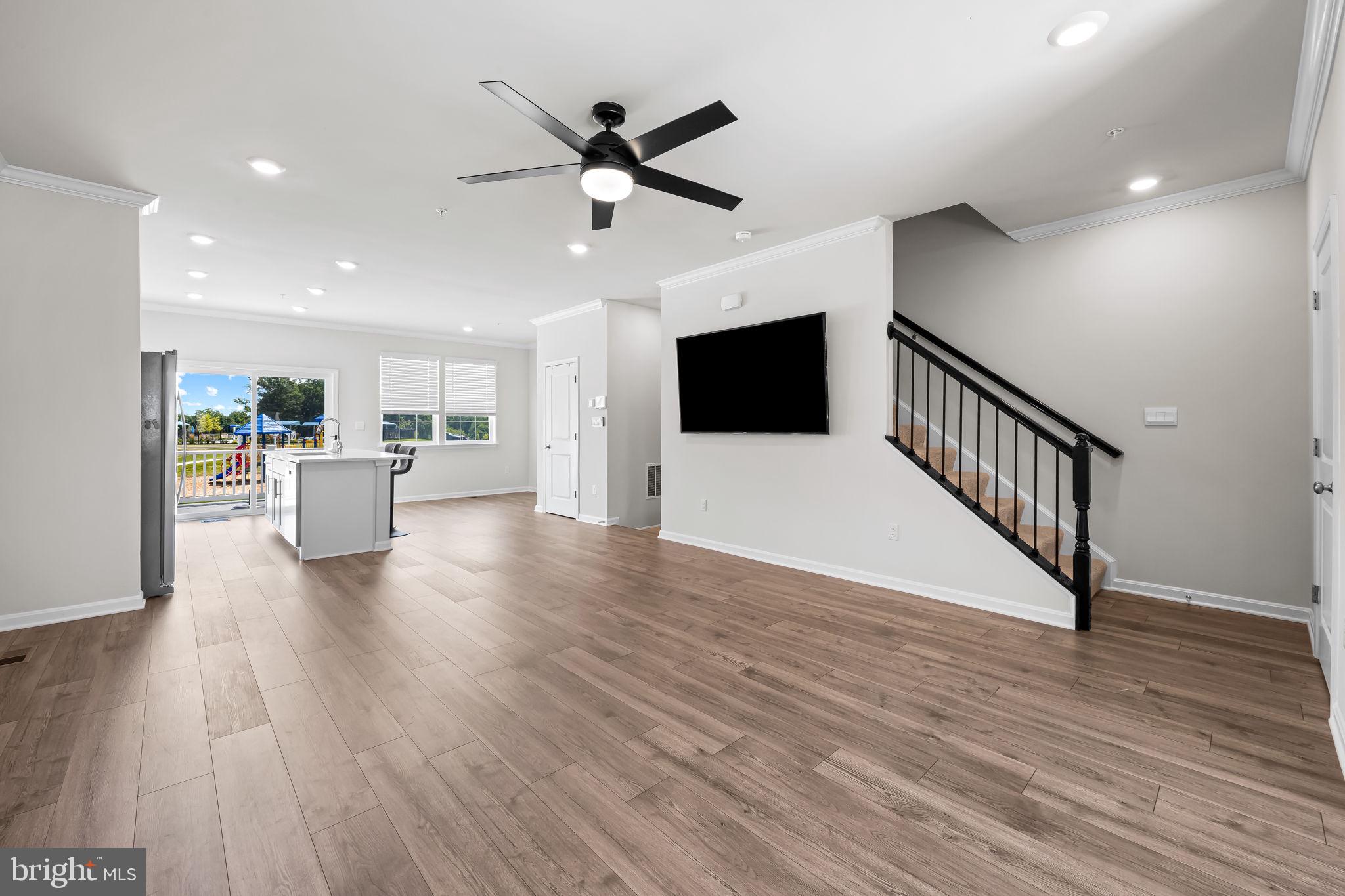 8327 DIETER DR
