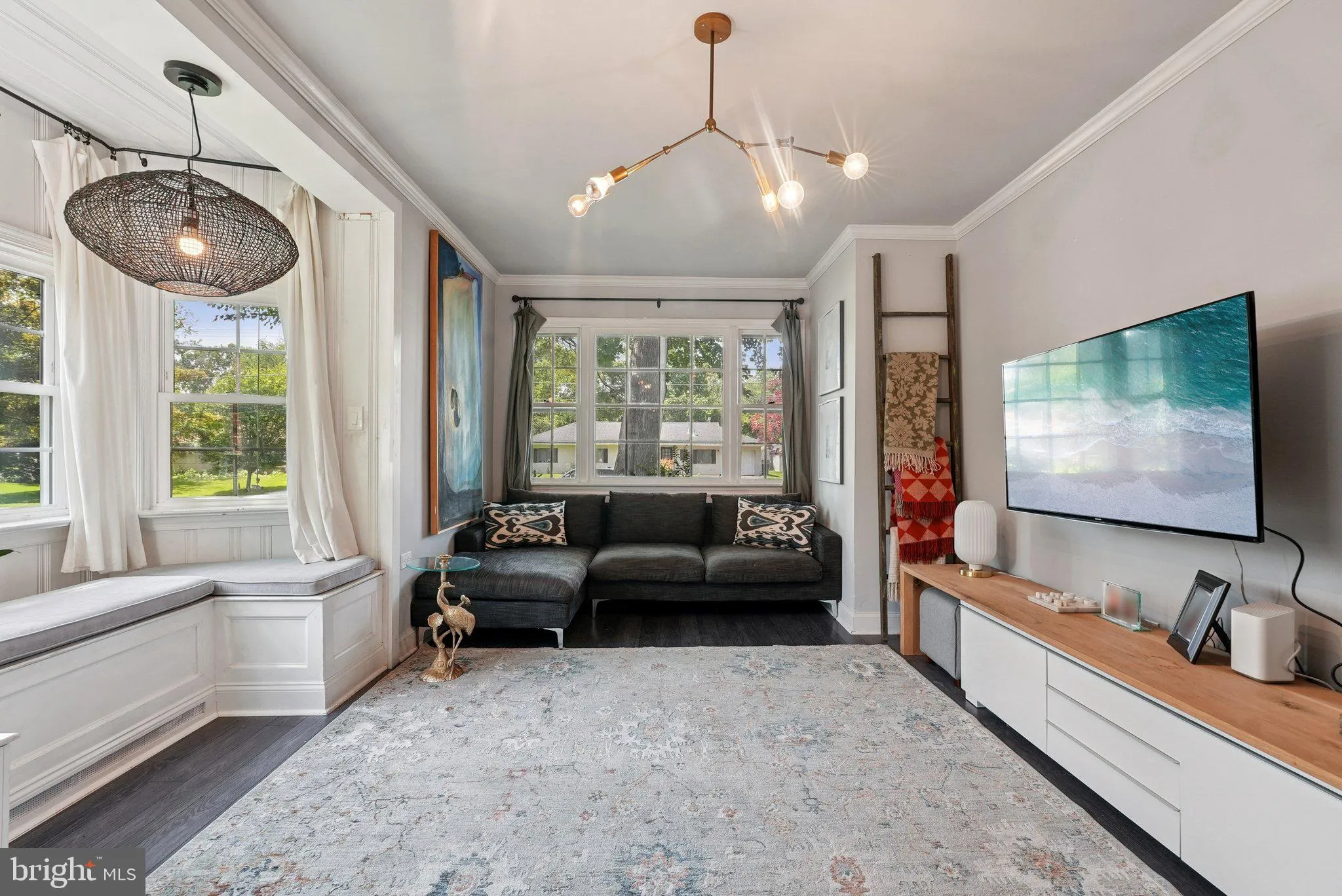 Abington, Pennsylvania 19001, United States, 4 Bedrooms Bedrooms, ,3 BathroomsBathrooms,Residential,Contingent,160705