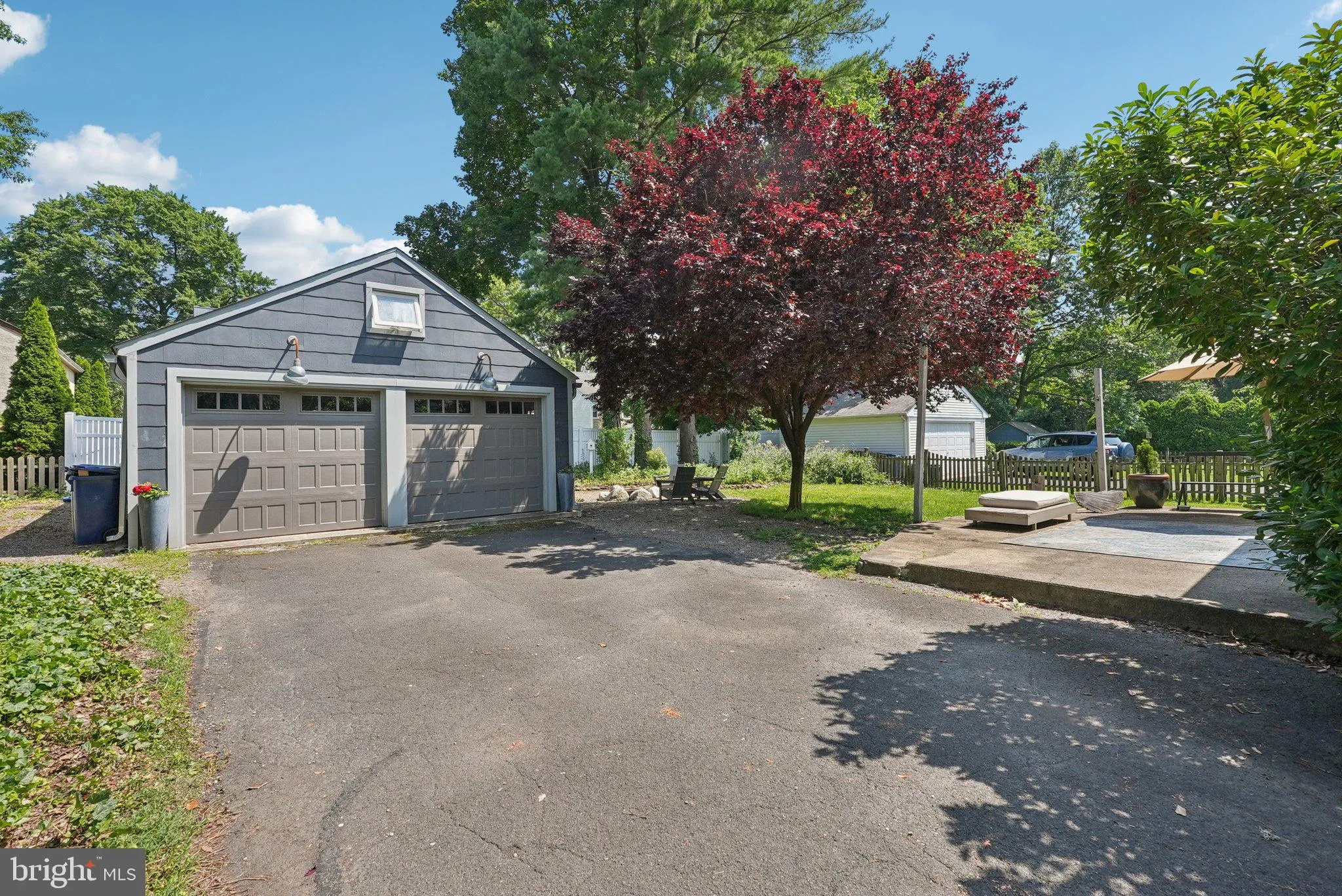 Abington, Pennsylvania 19001, United States, 4 Bedrooms Bedrooms, ,3 BathroomsBathrooms,Residential,Contingent,160705