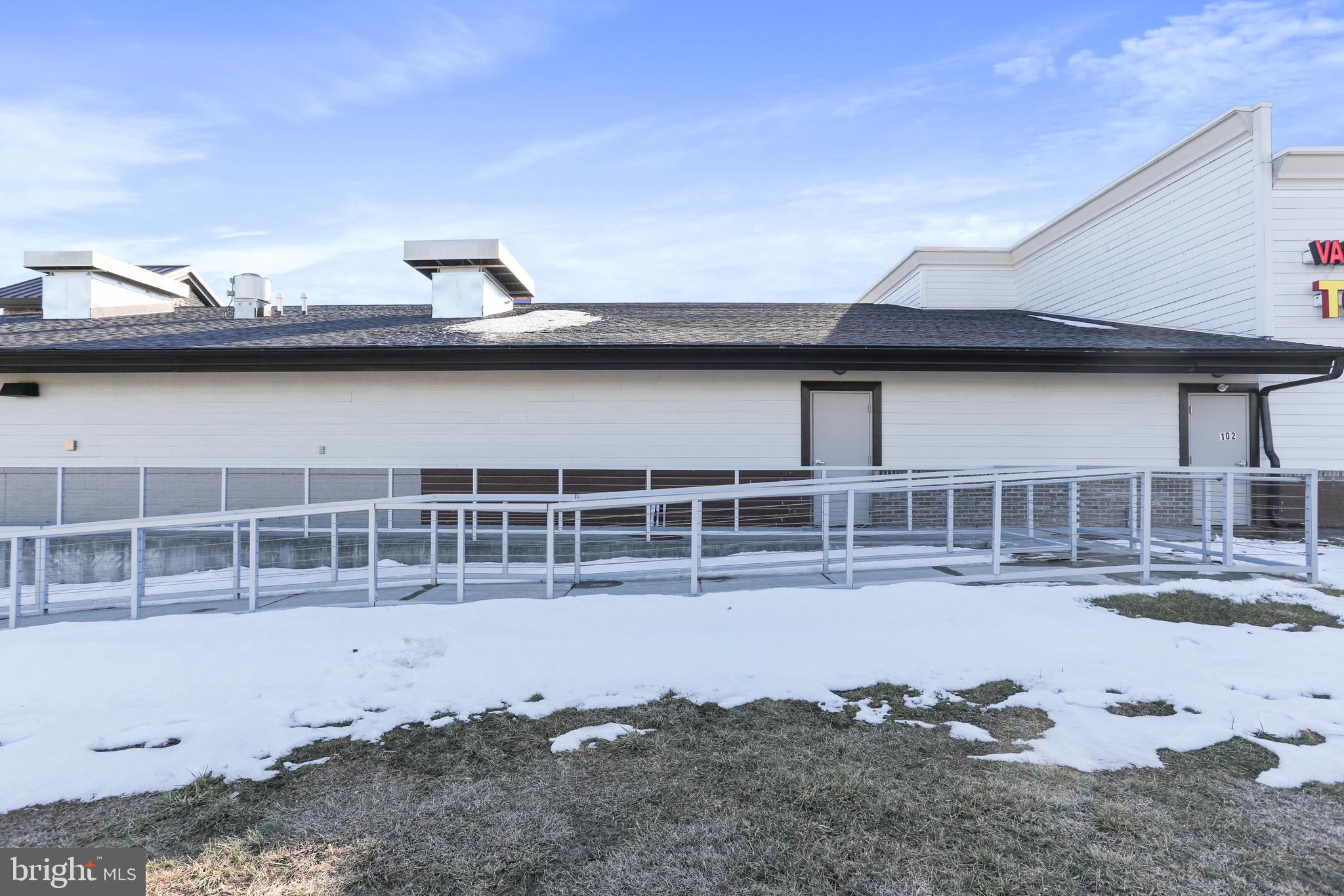 NONE AVAILABLE - Commercial Lease