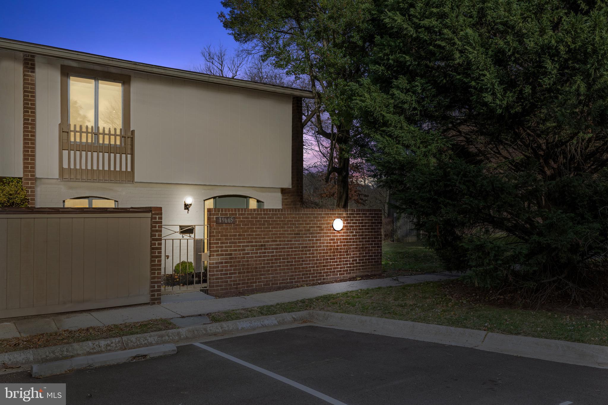 THOMAS CHOICE - Residential