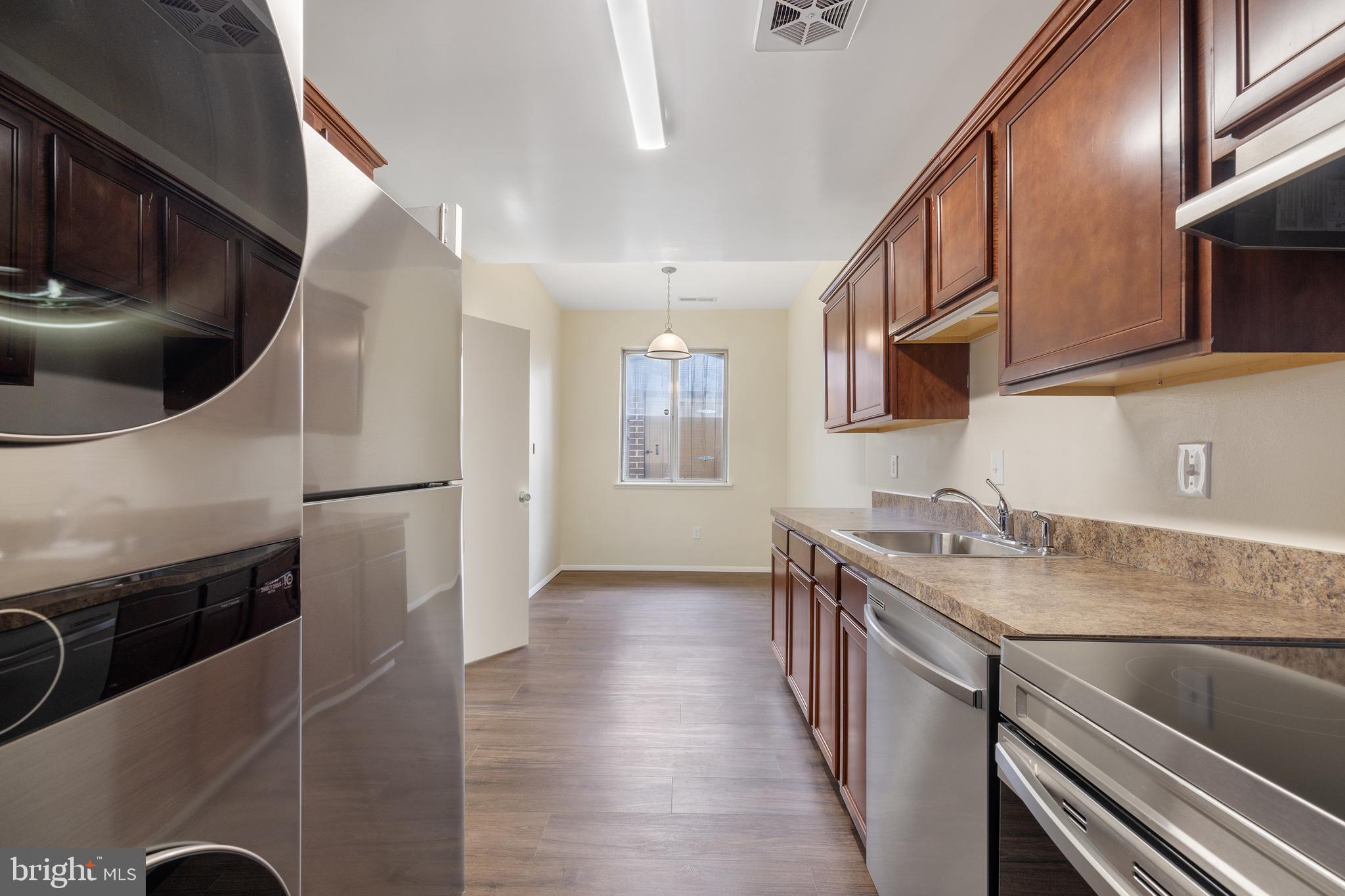 THOMAS CHOICE - Residential