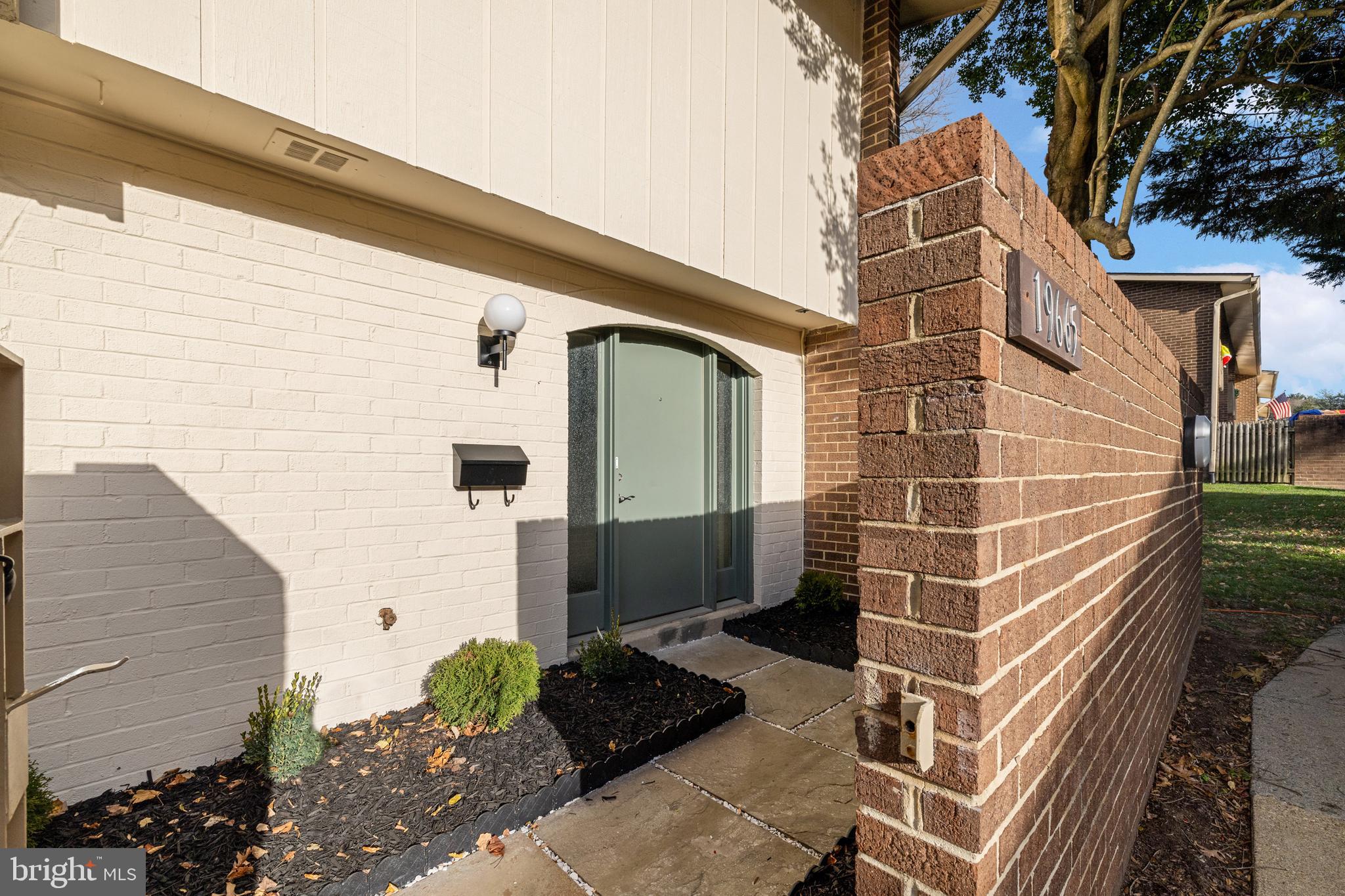 THOMAS CHOICE - Residential