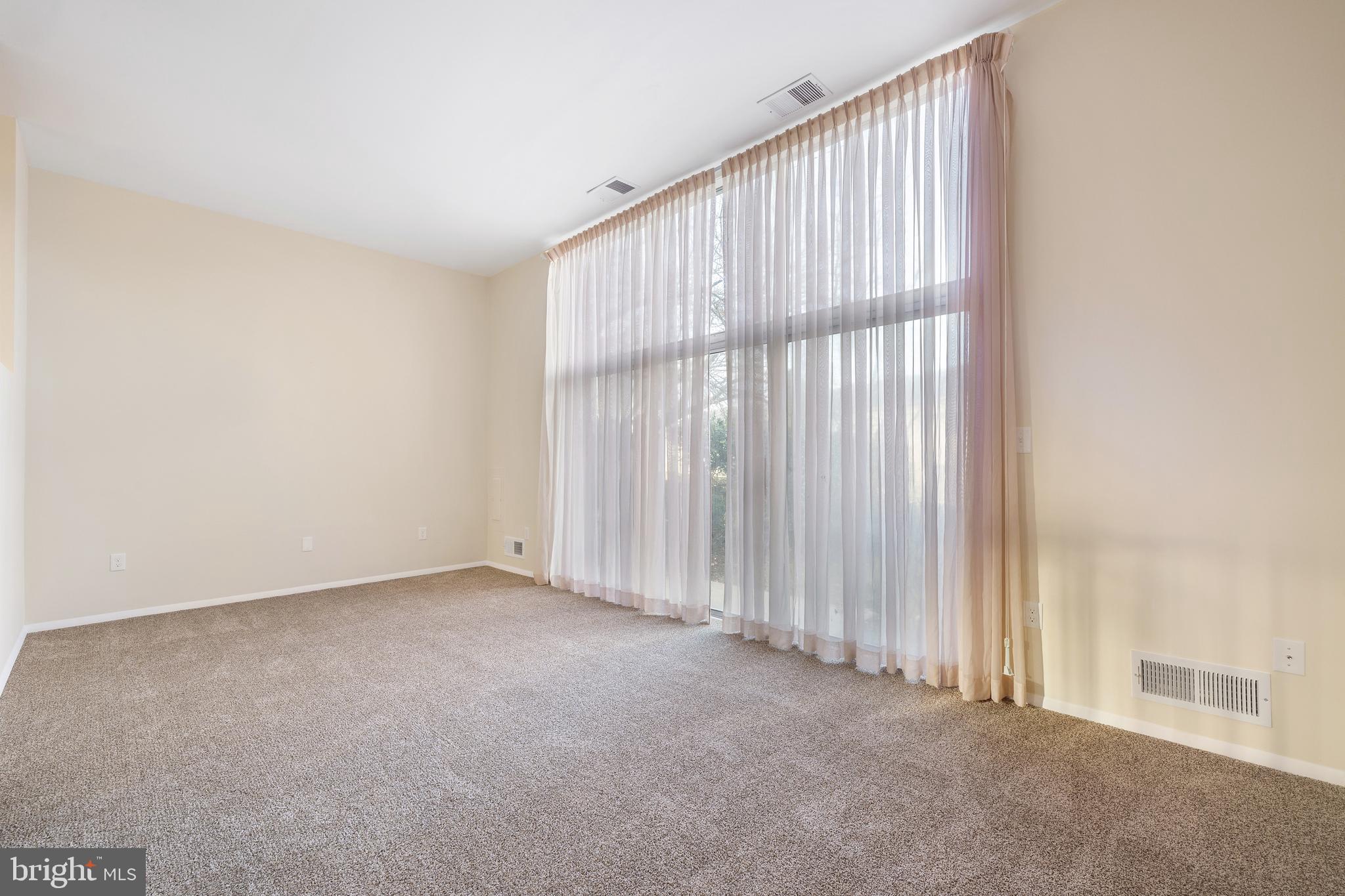 THOMAS CHOICE - Residential