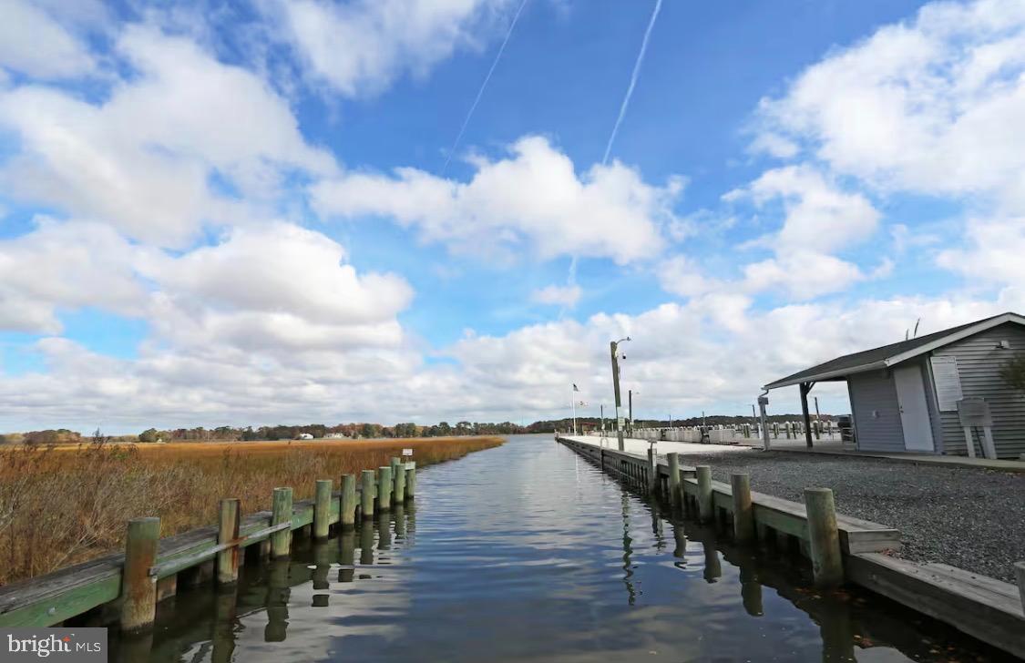 WHITE HORSE PARK III - Residential