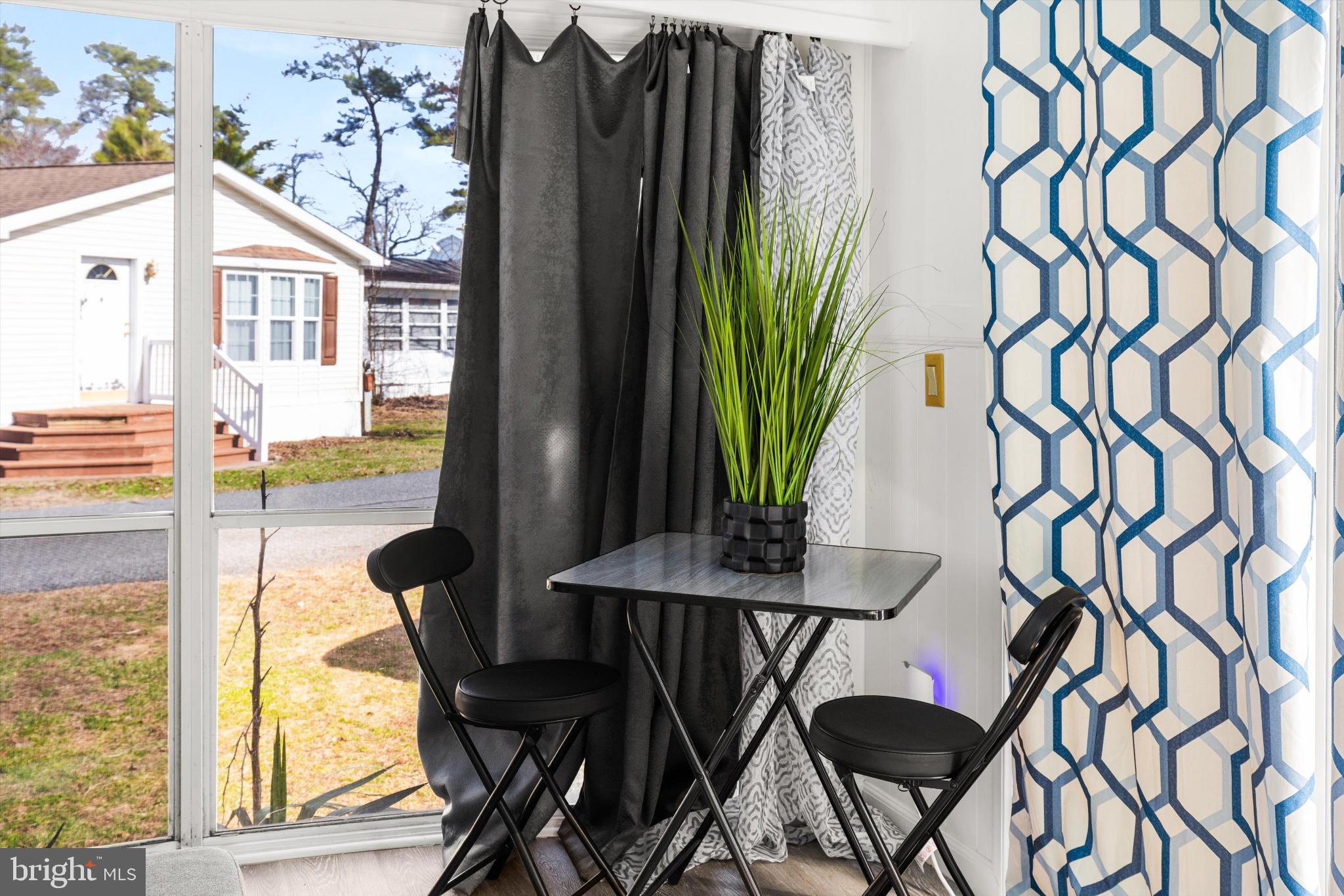 WHITE HORSE PARK III - Residential