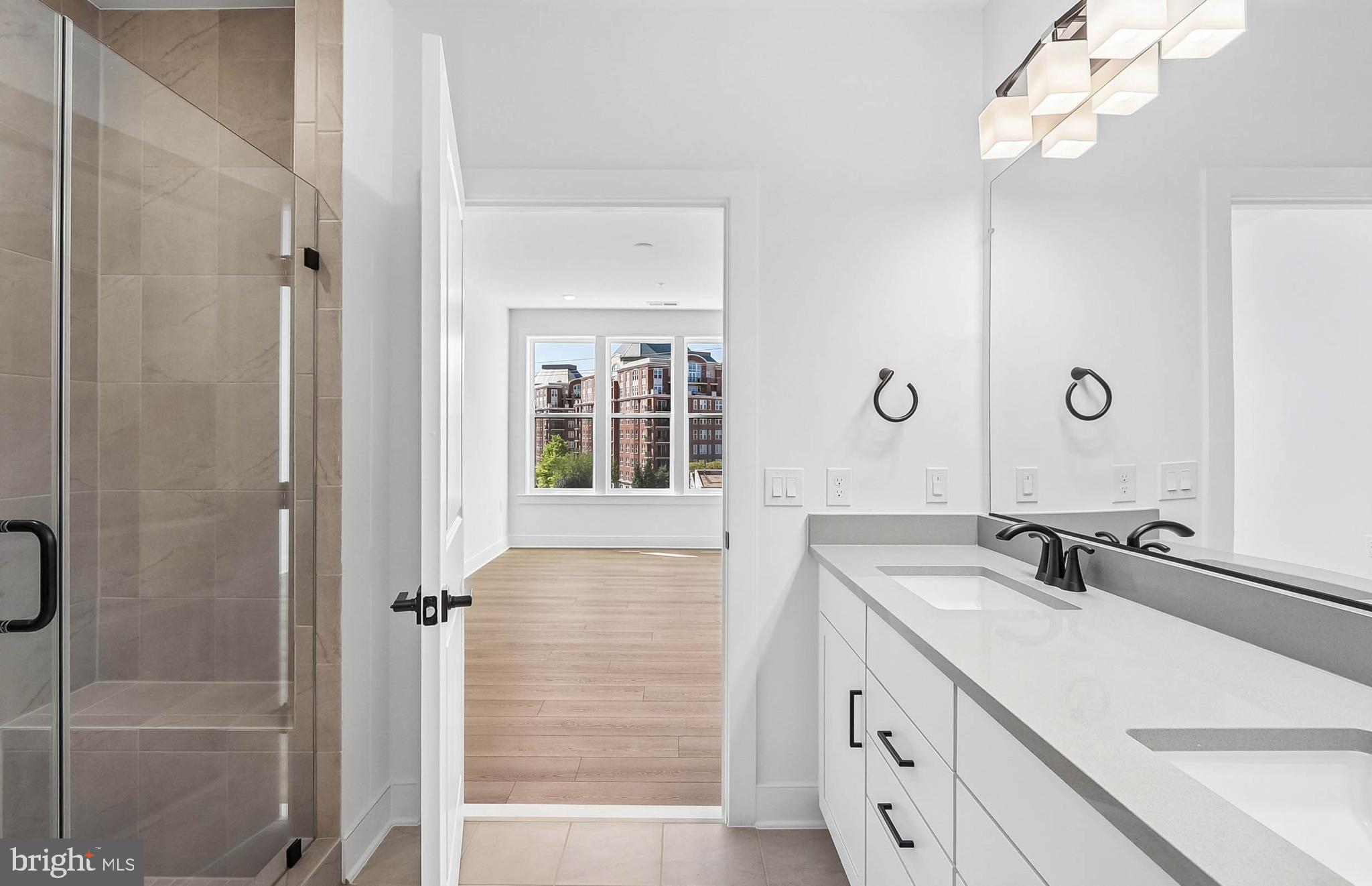 THE FLATS AT NORTHSIDE - Residential