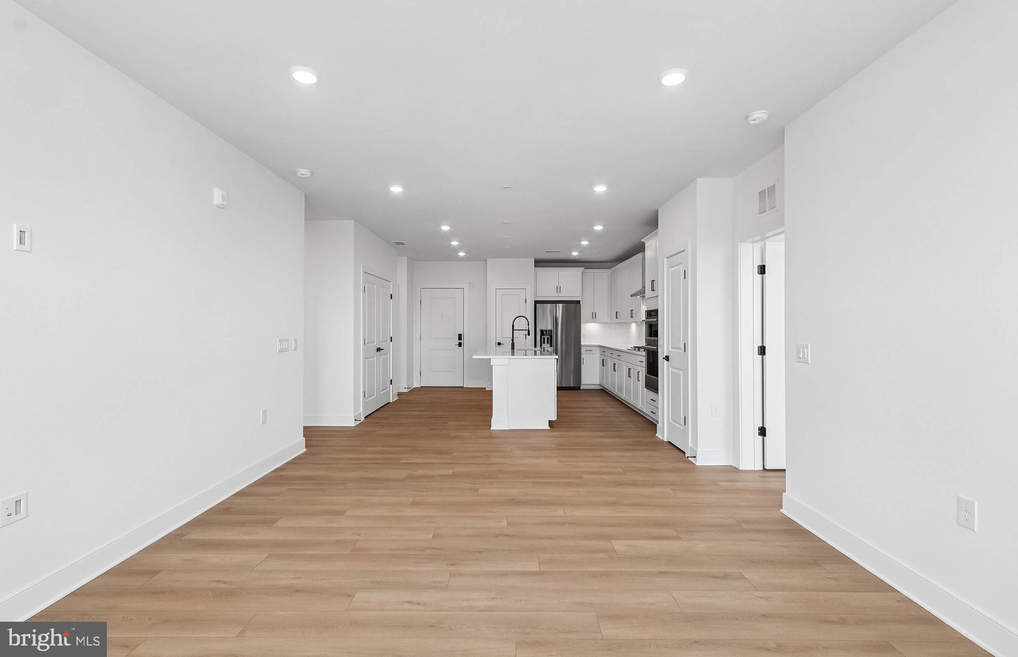 THE FLATS AT NORTHSIDE - Residential