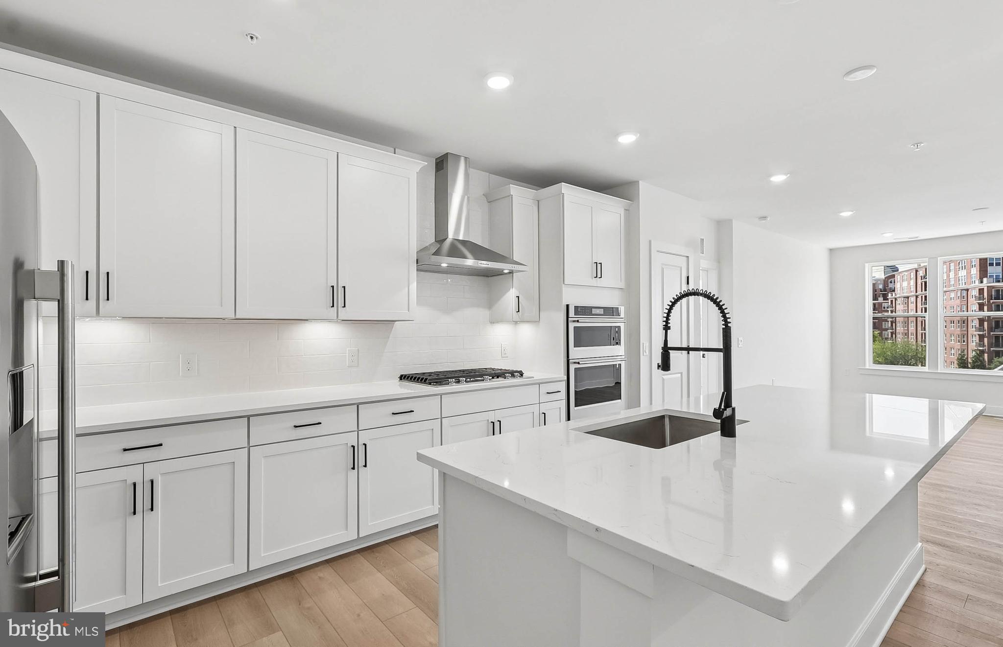 THE FLATS AT NORTHSIDE - Residential