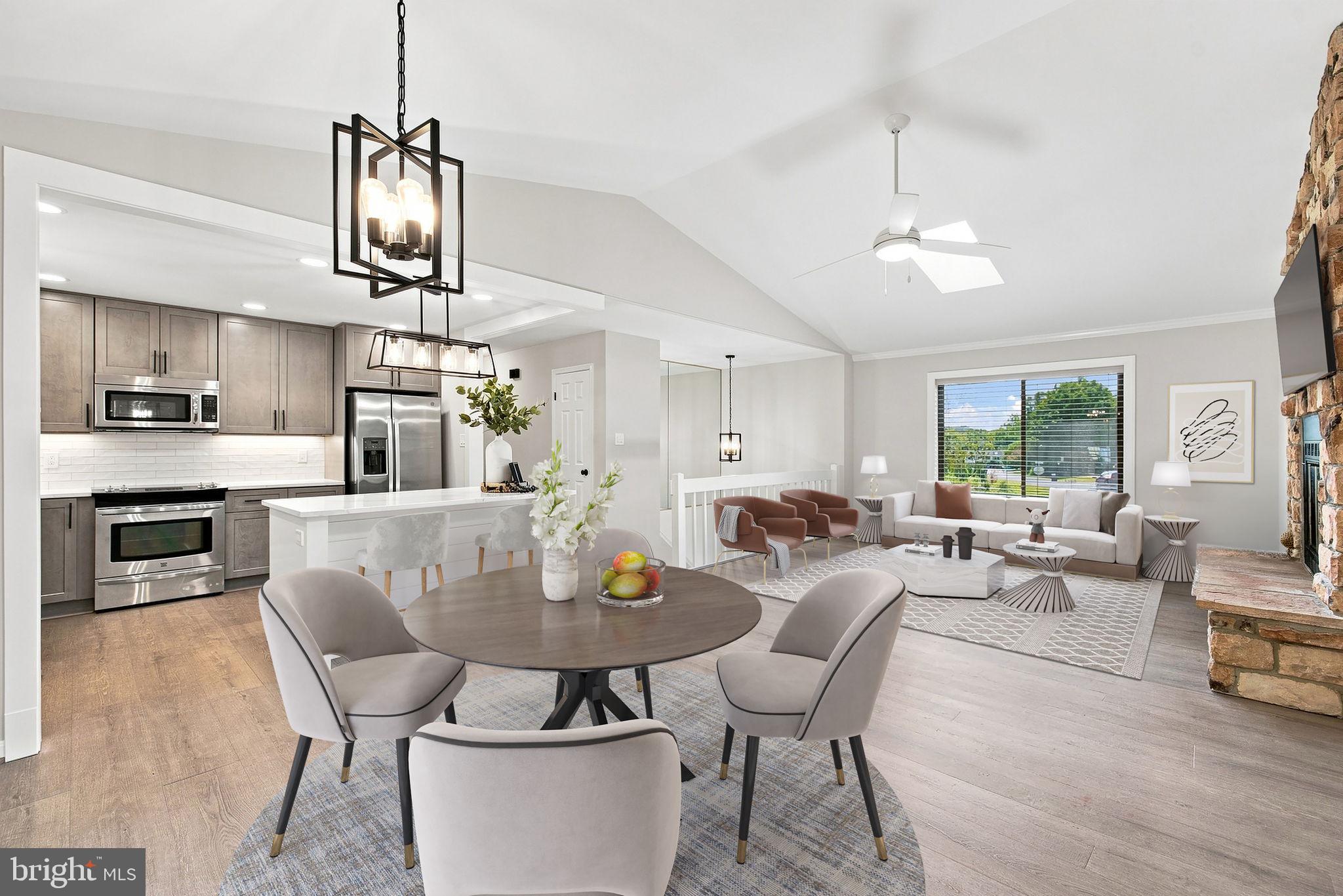 4368 SUNSET COURT