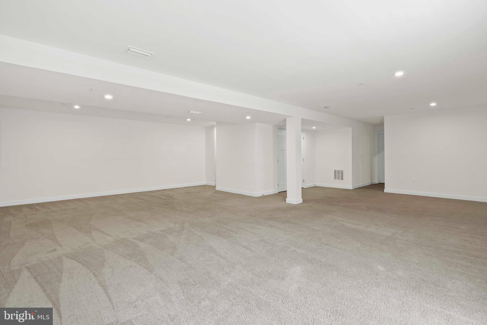 THE PRESERVE AT PISCATAWAY - Residential Lease