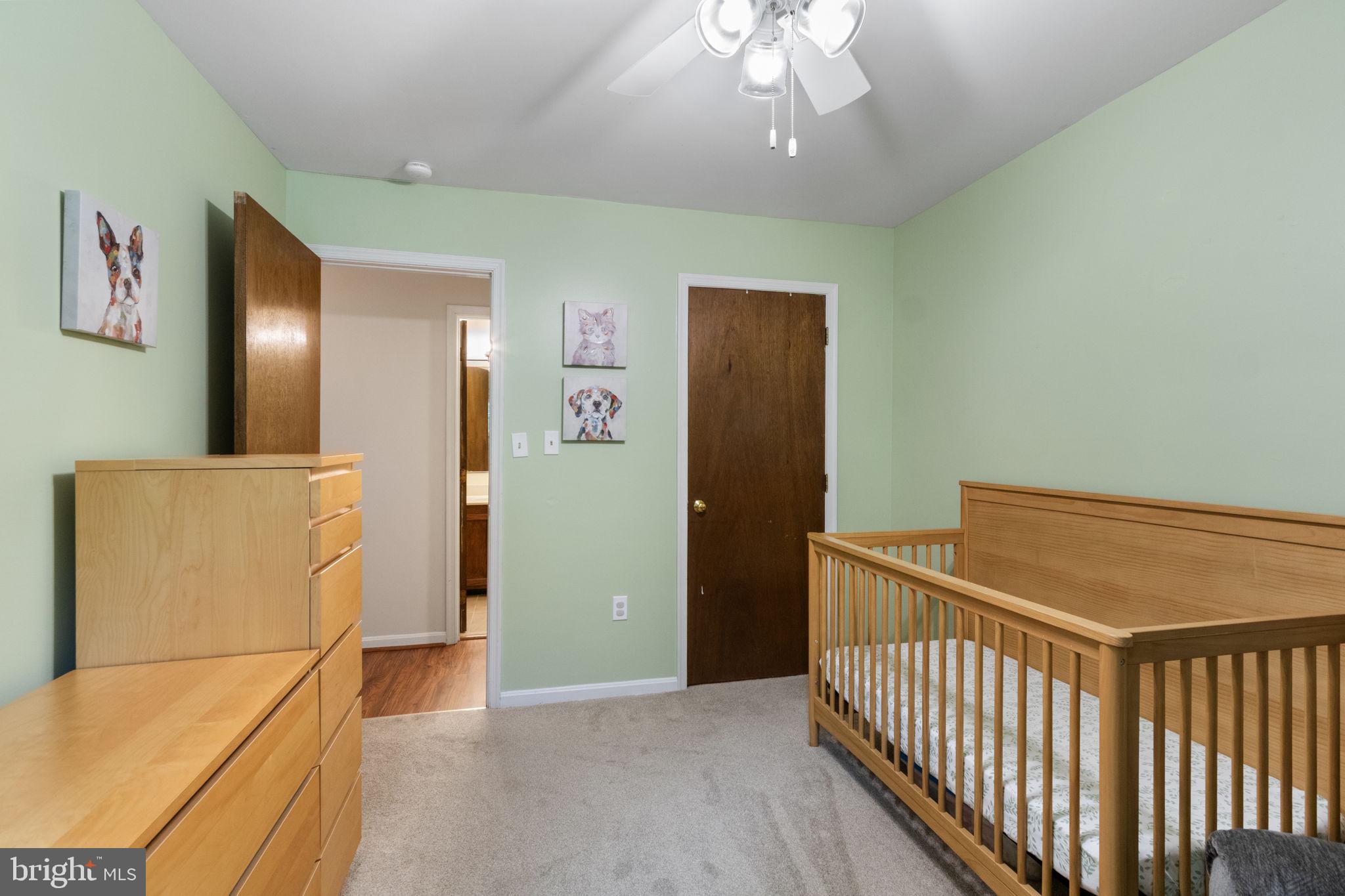 COLONIAL TERRACE - Residential