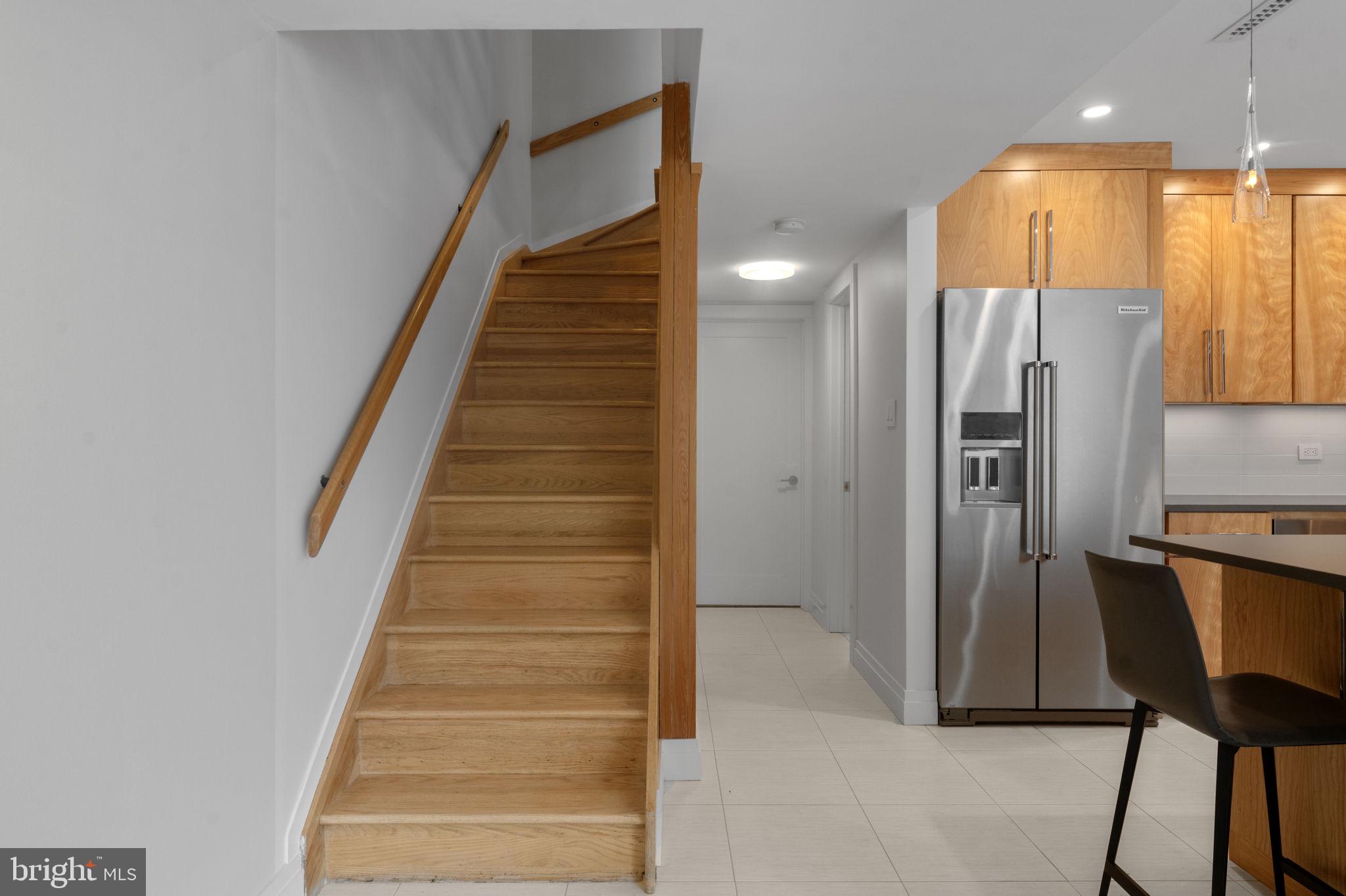 RESTON - Residential