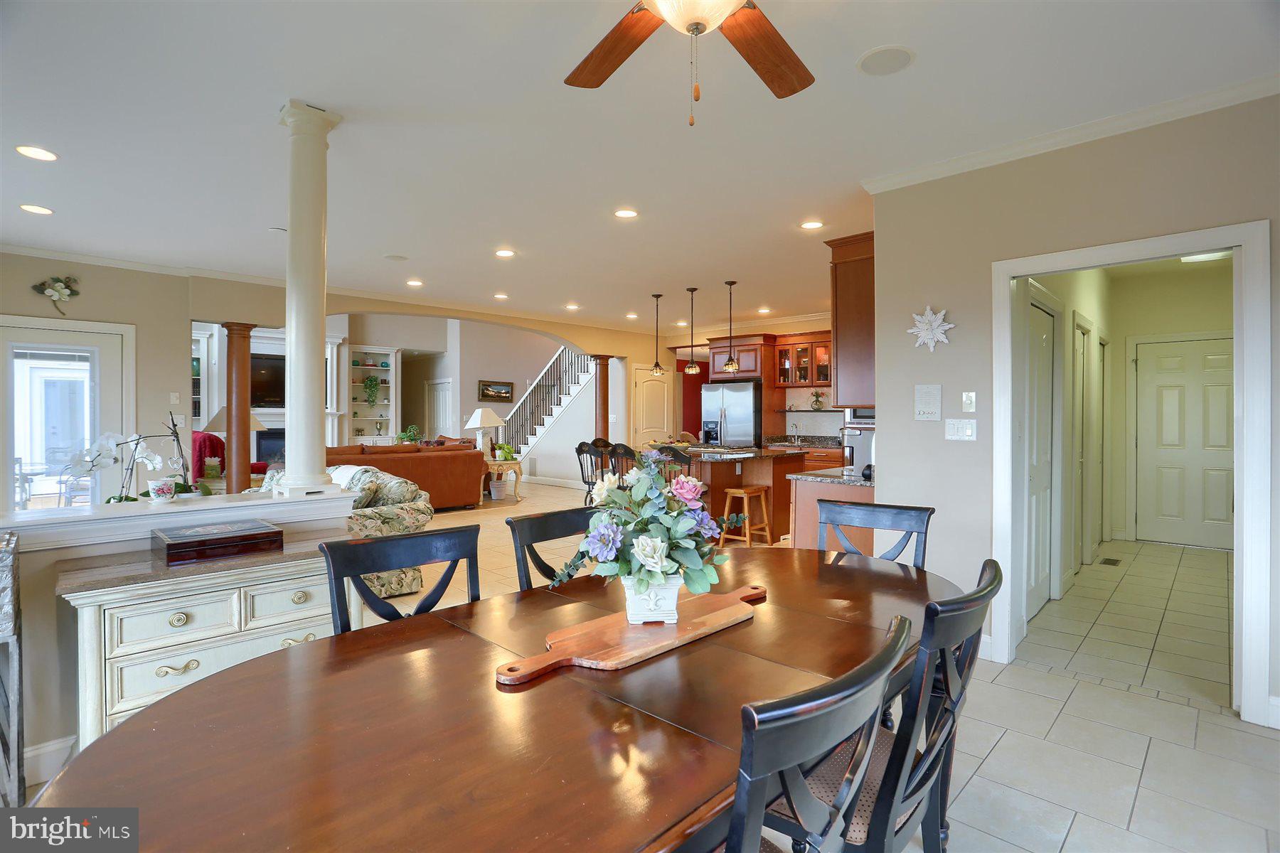 RIVER BEND - Residential