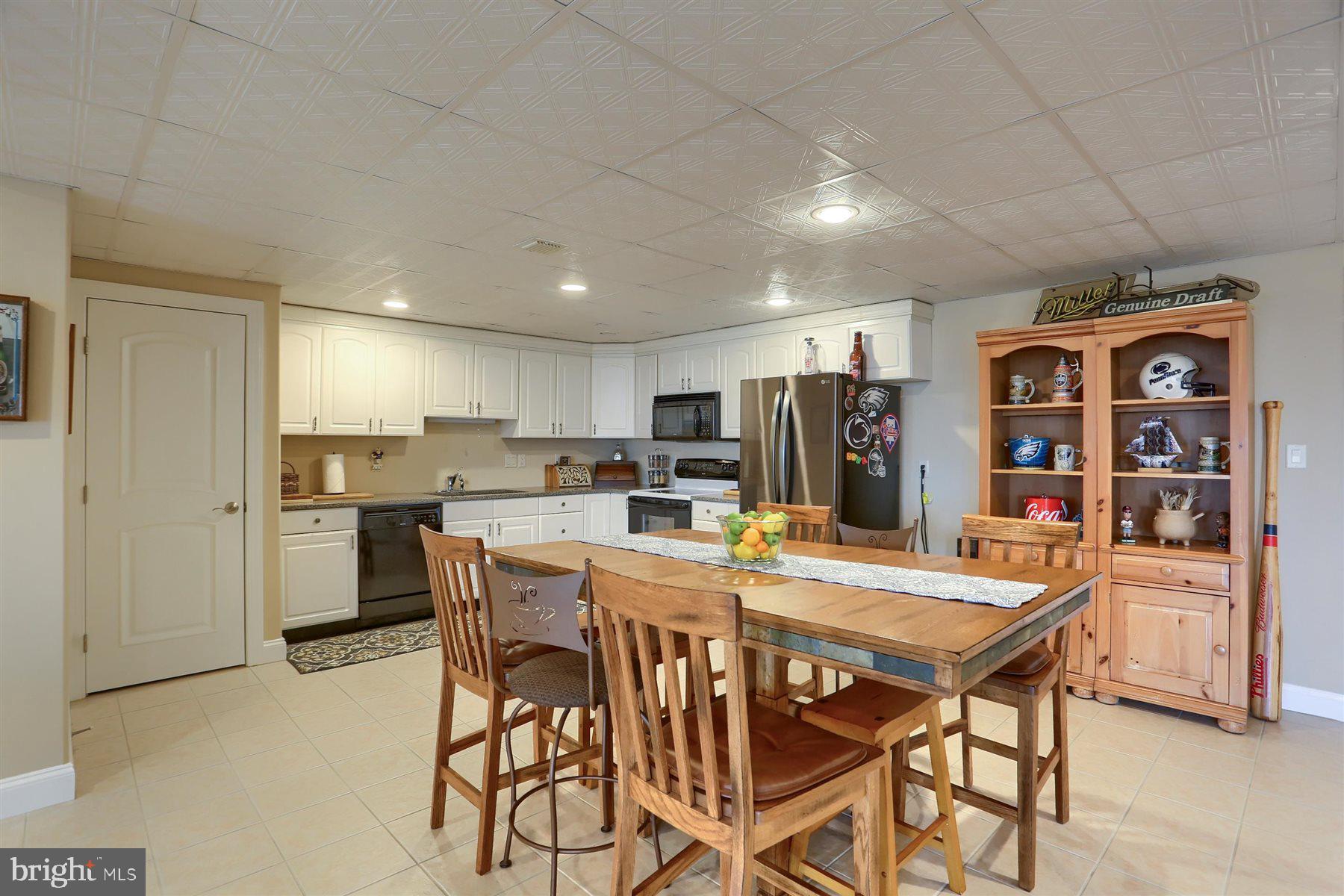 RIVER BEND - Residential