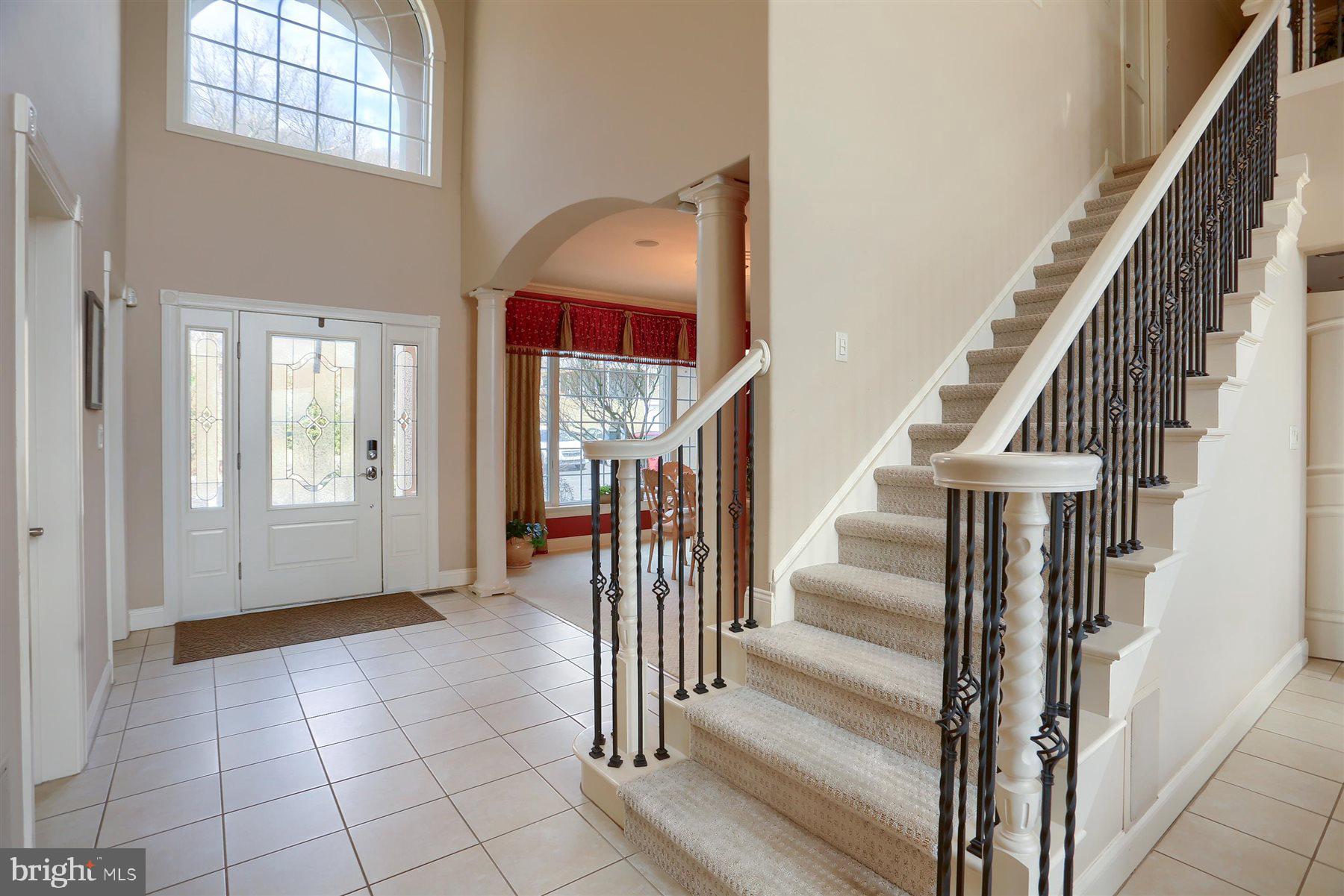 RIVER BEND - Residential