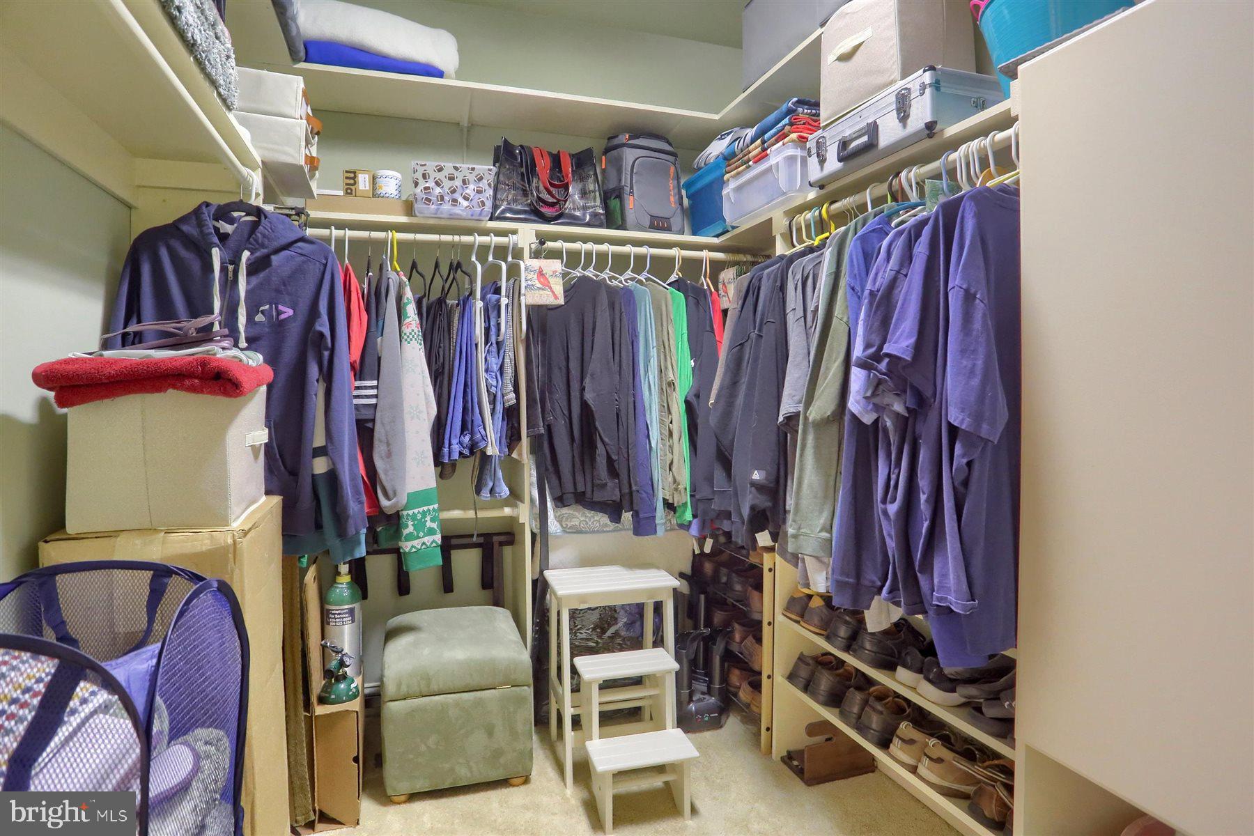 RIVER BEND - Residential