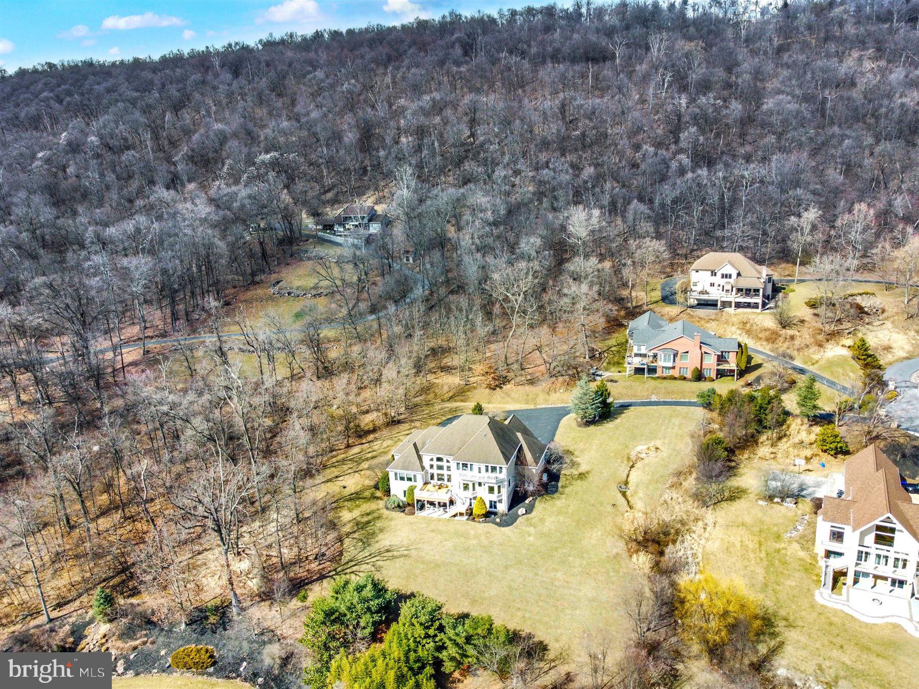 RIVER BEND - Residential