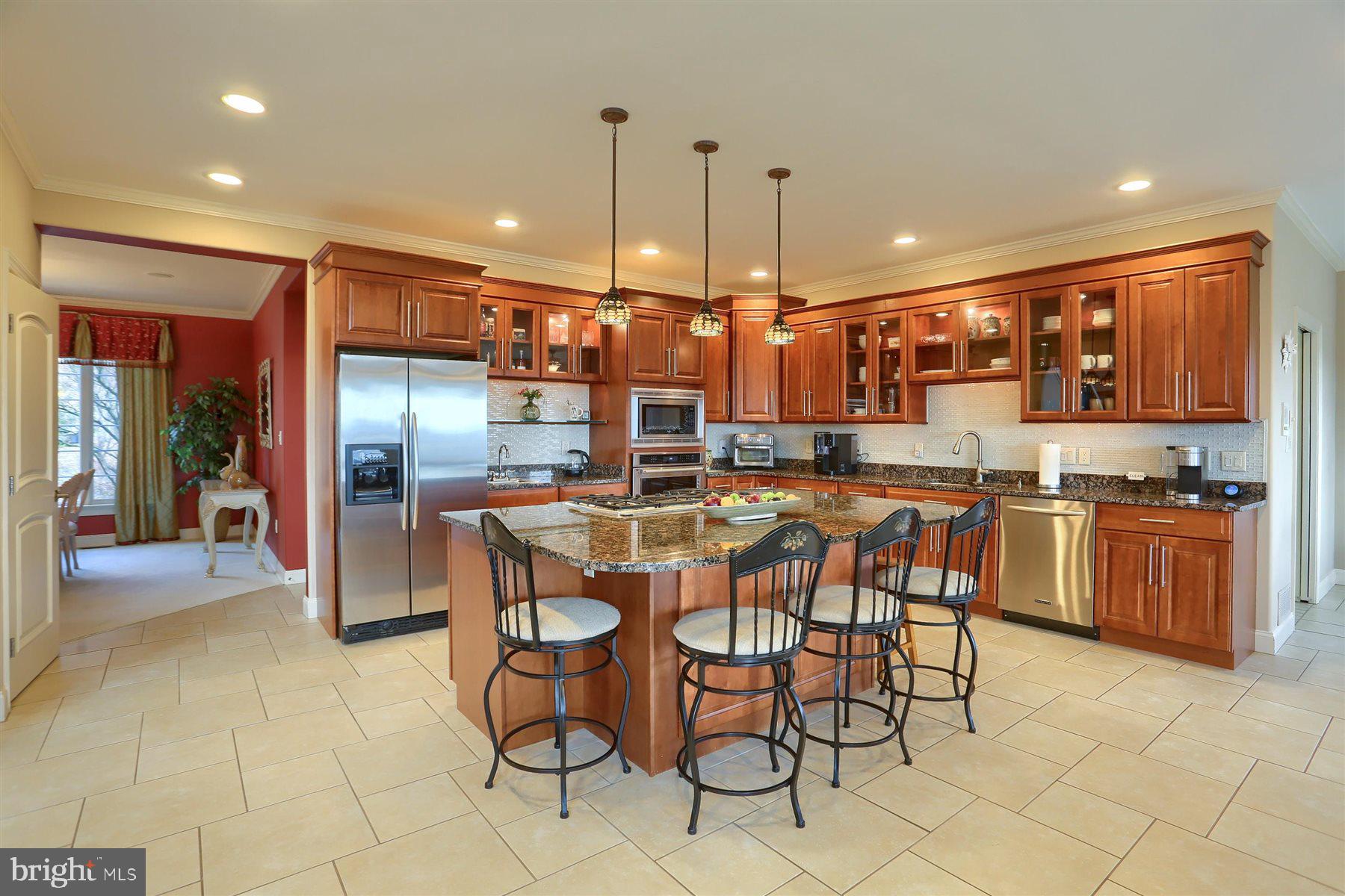 RIVER BEND - Residential