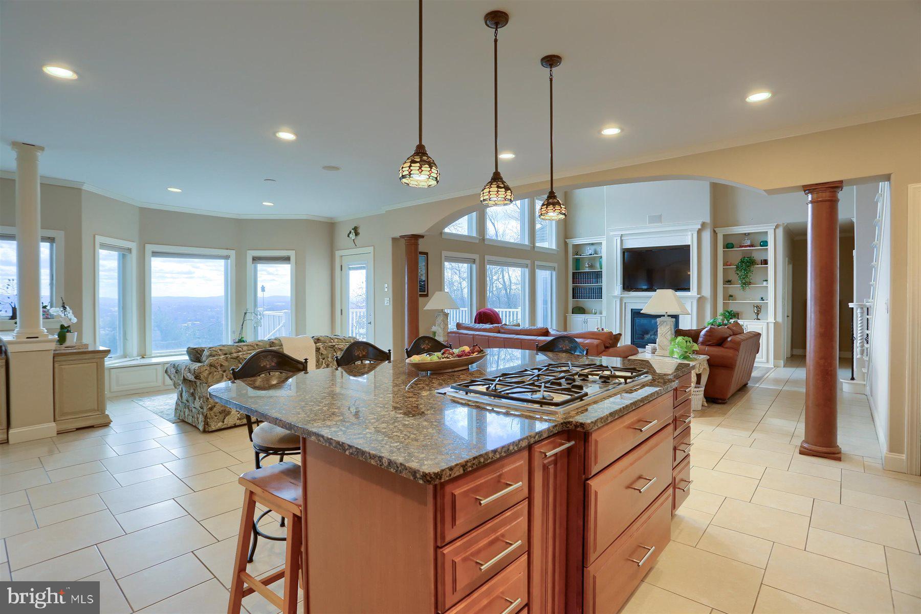 RIVER BEND - Residential