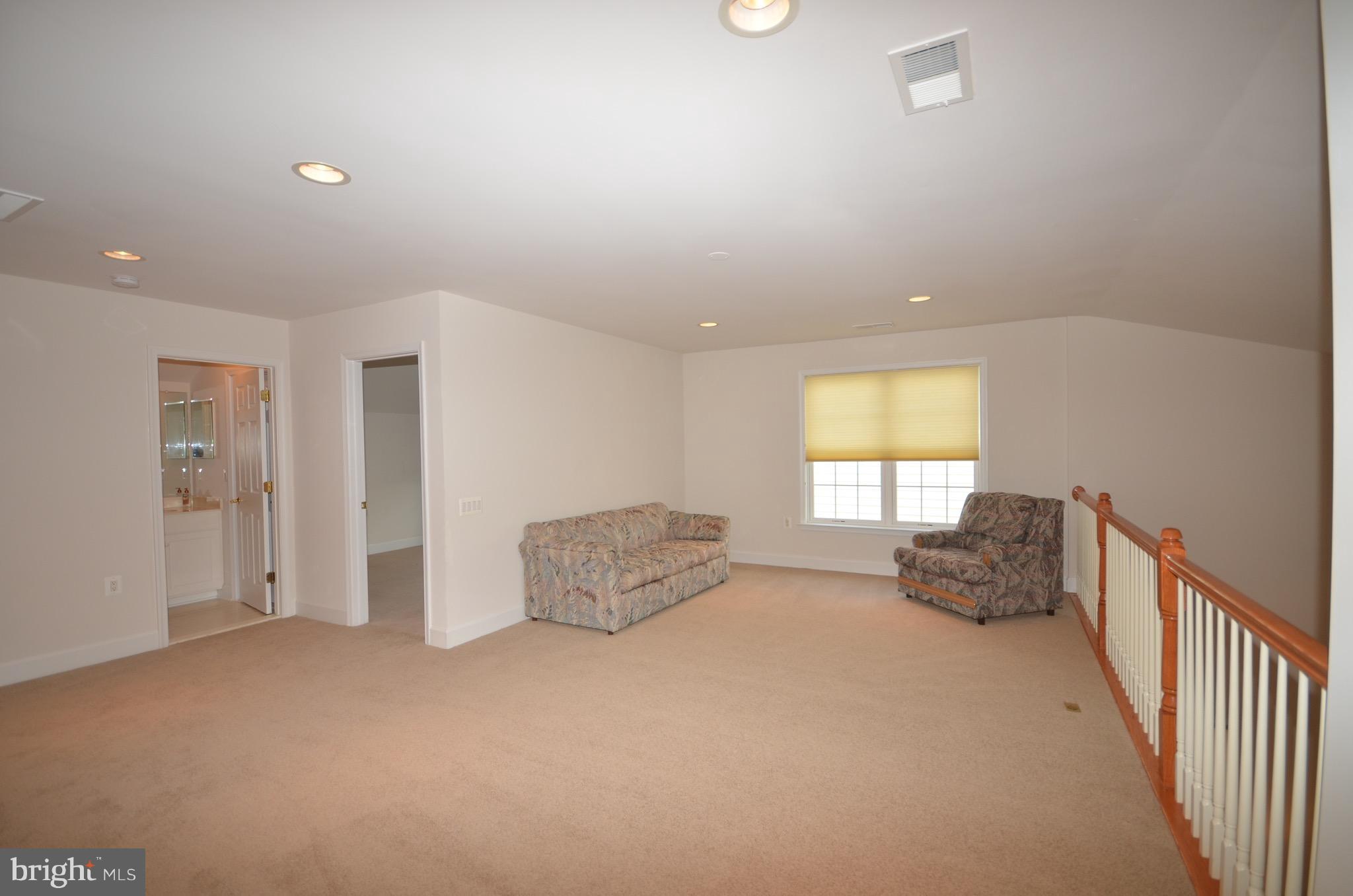 POTOMAC GREEN - Residential