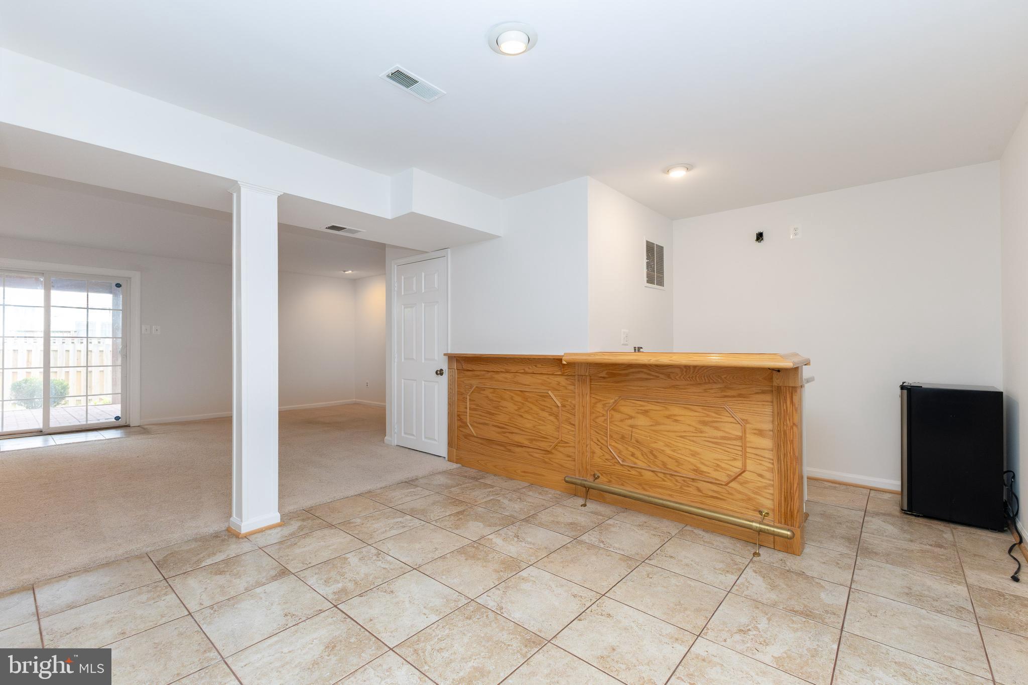 CLIFTON TOWNES - Residential Lease