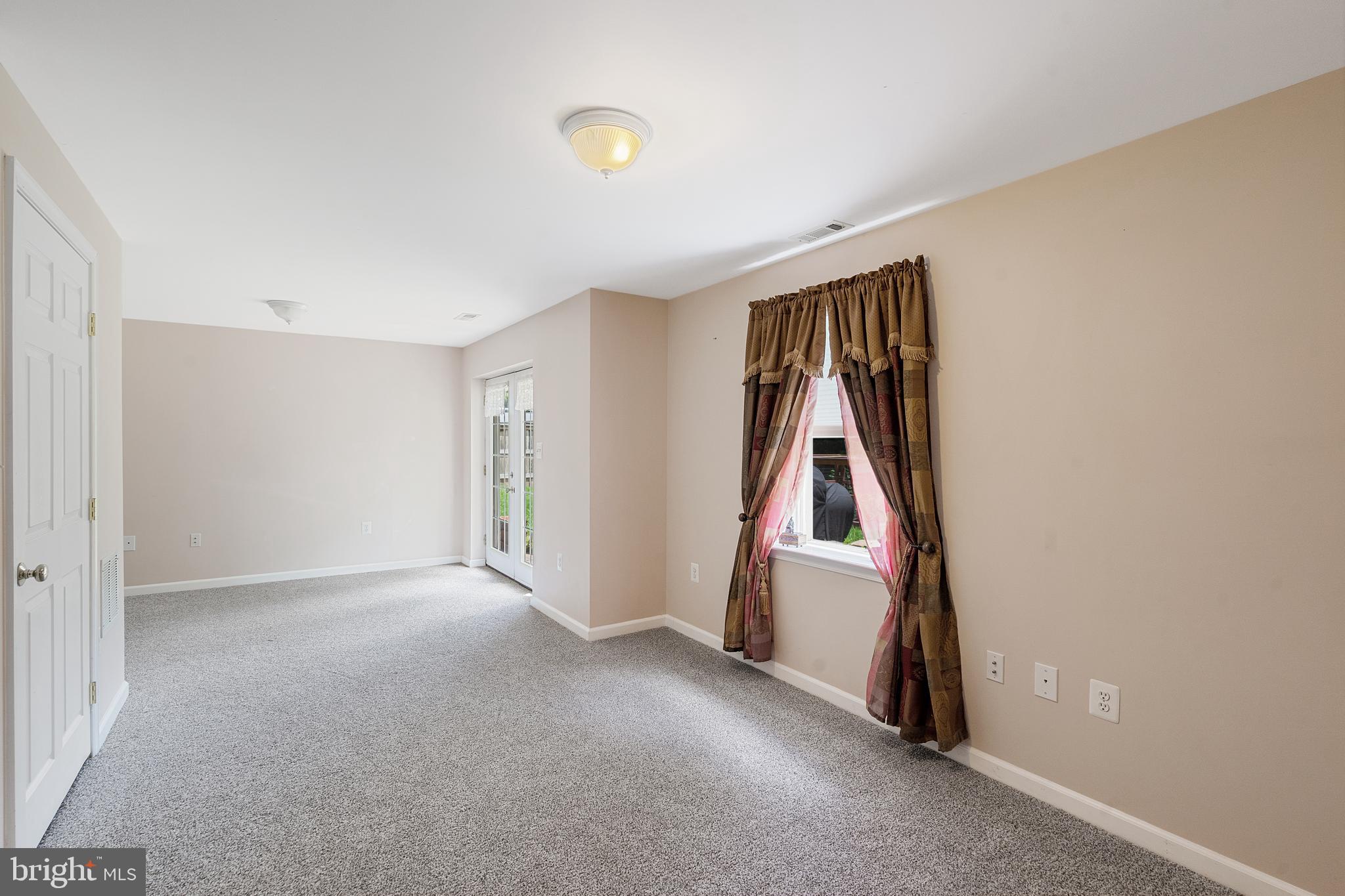 GREAT FALLS FOREST - Residential