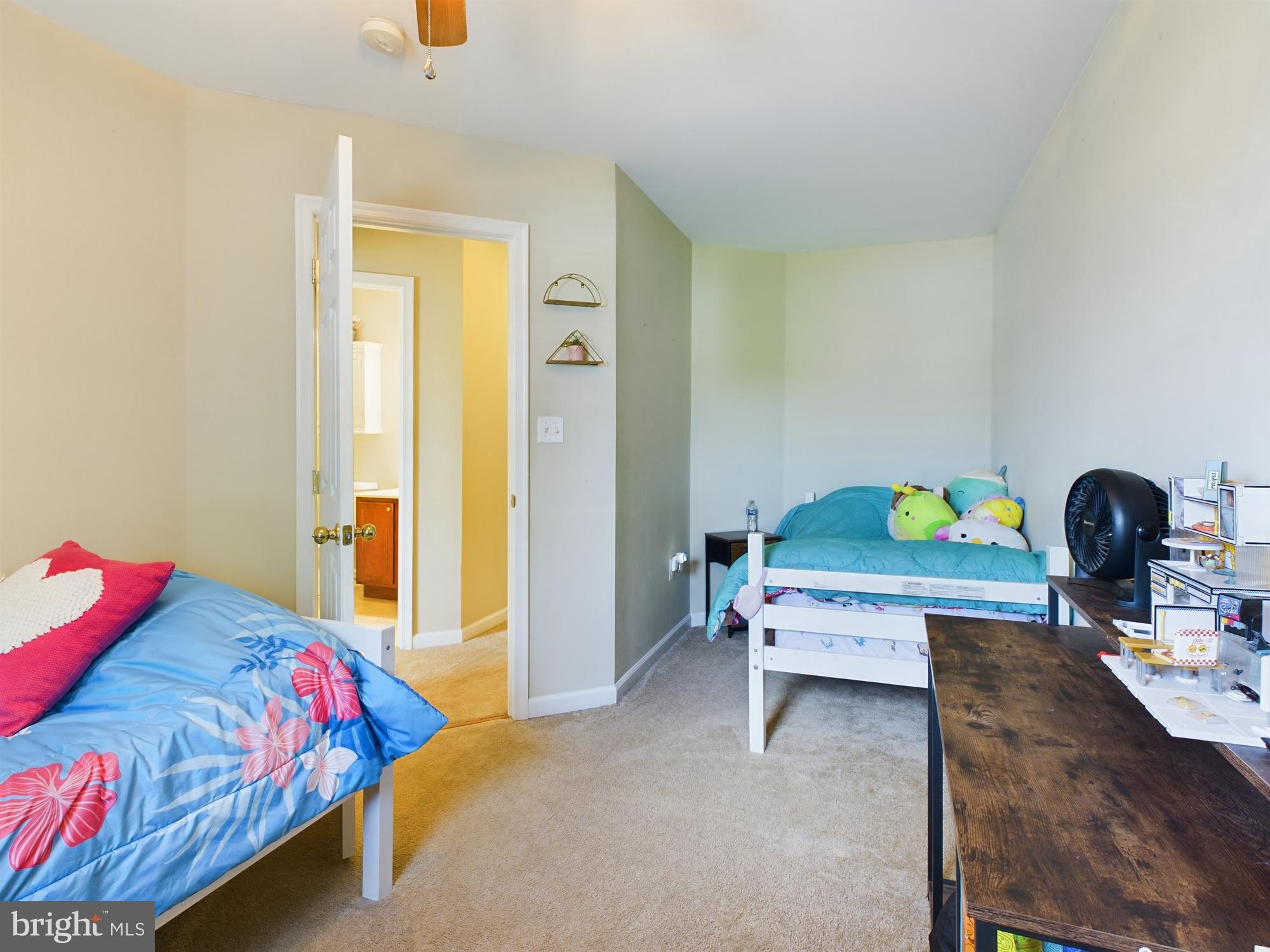 INWOOD MEADOWS - Residential