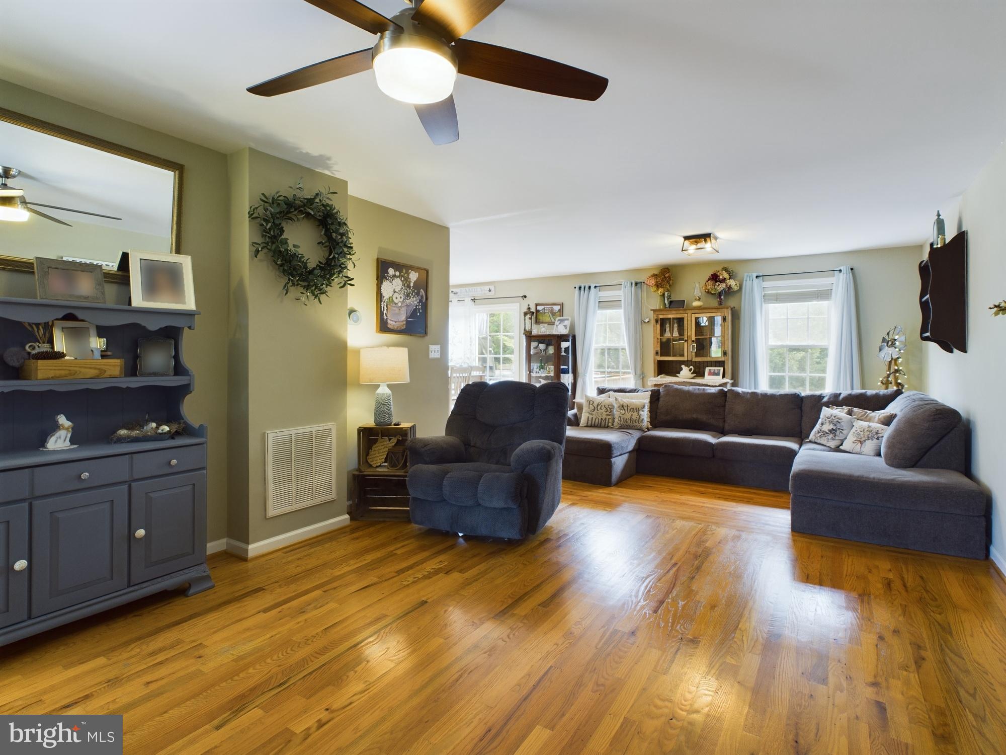 INWOOD MEADOWS - Residential