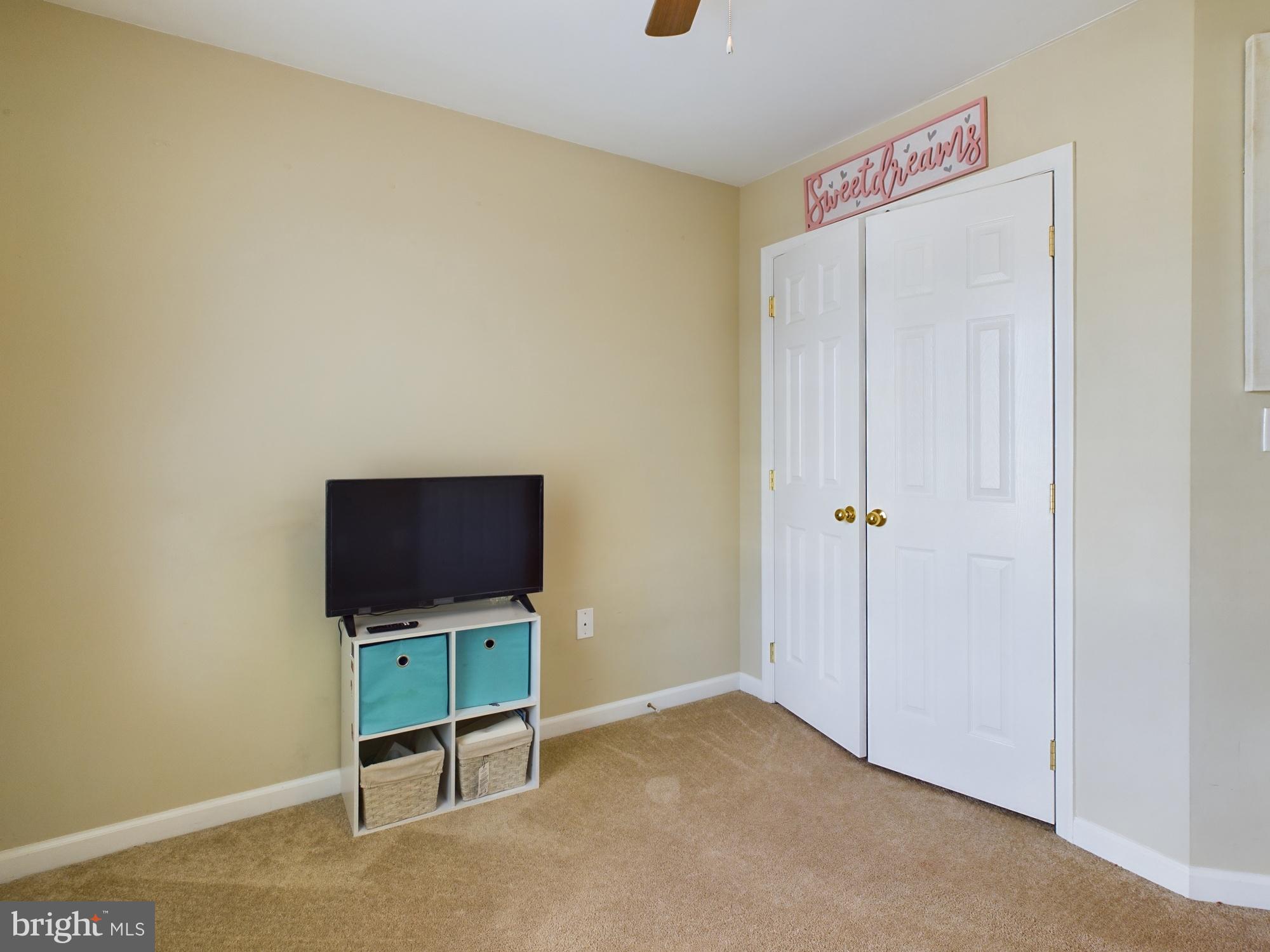 INWOOD MEADOWS - Residential