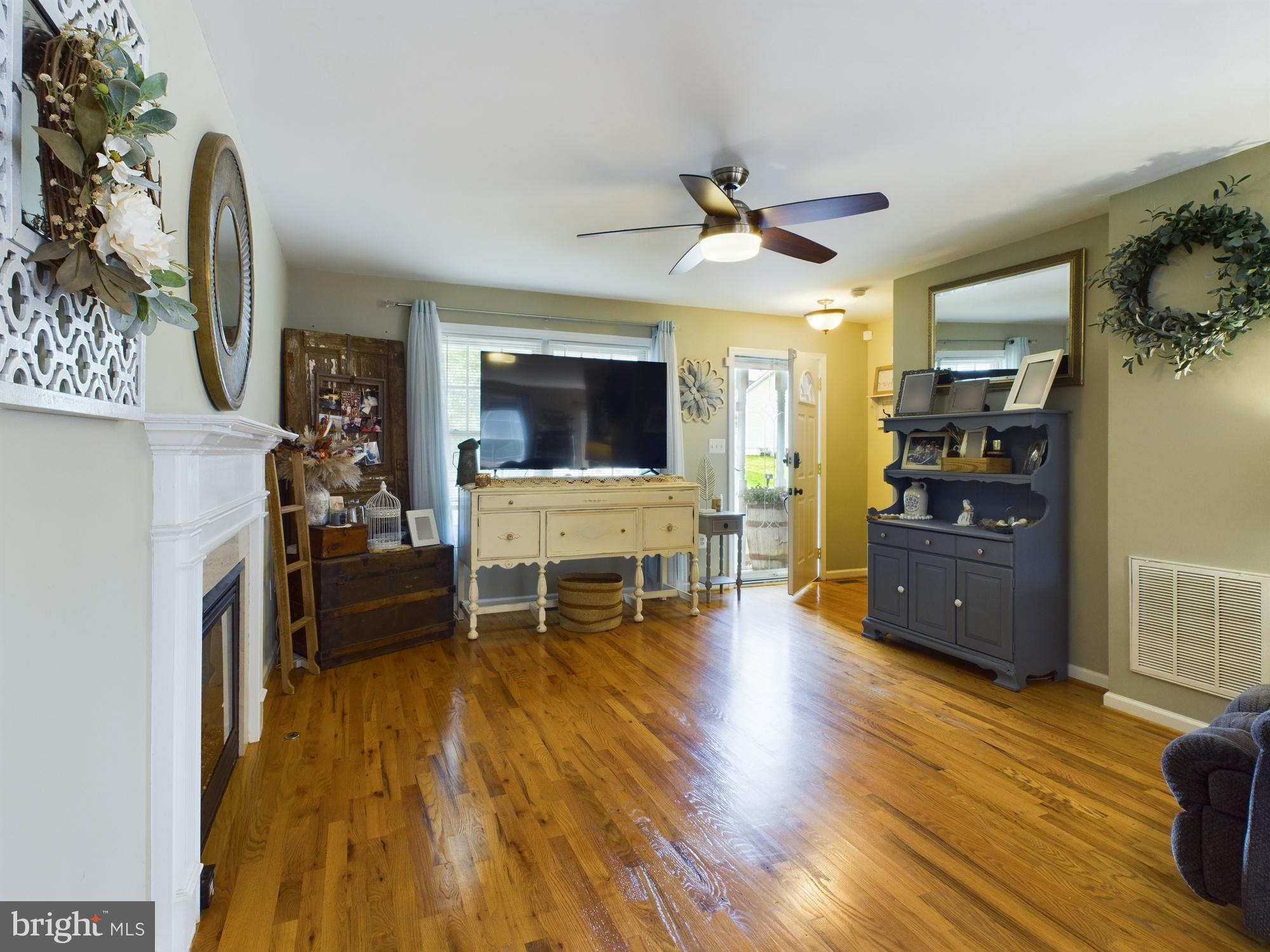 INWOOD MEADOWS - Residential