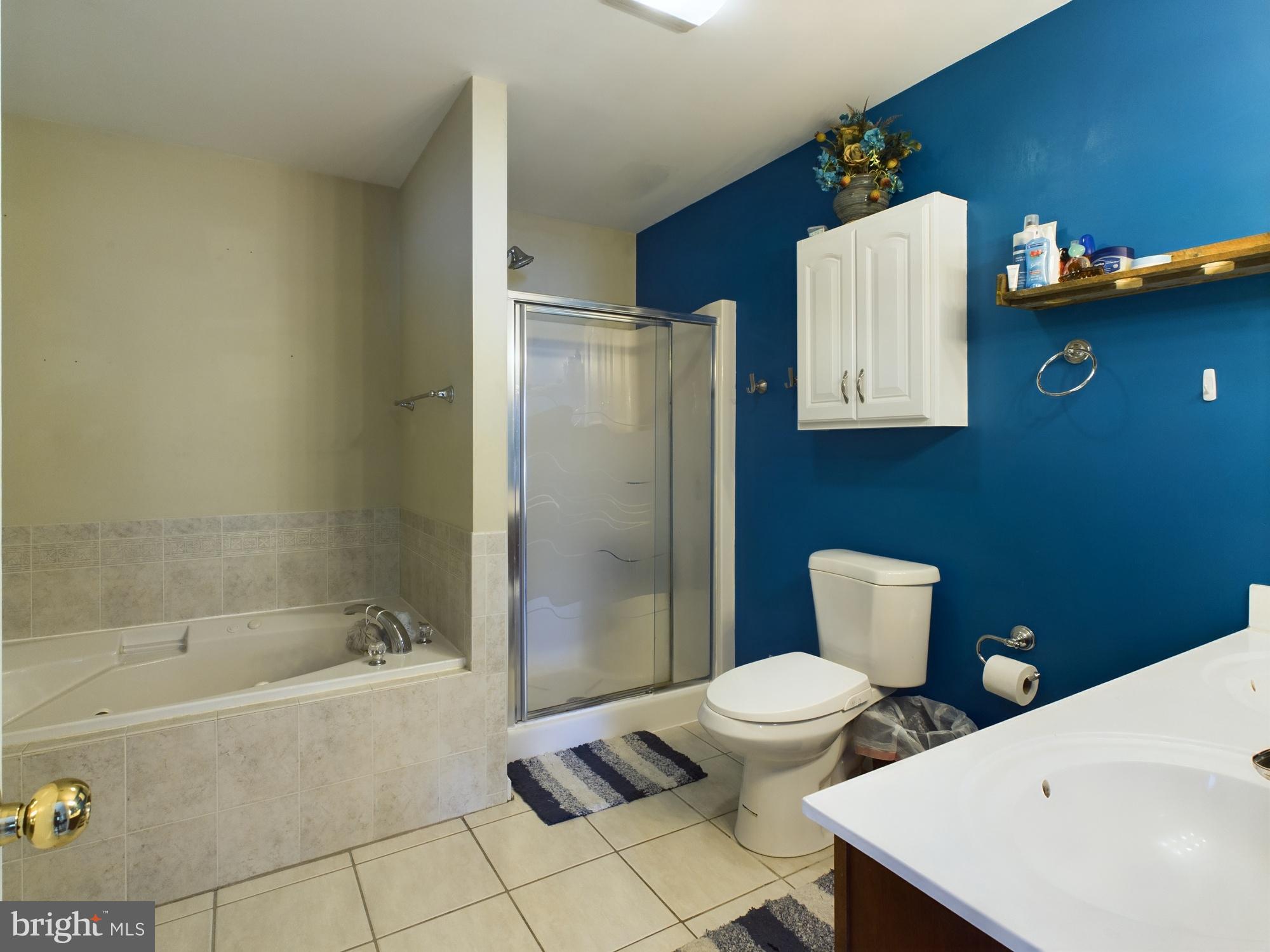 INWOOD MEADOWS - Residential