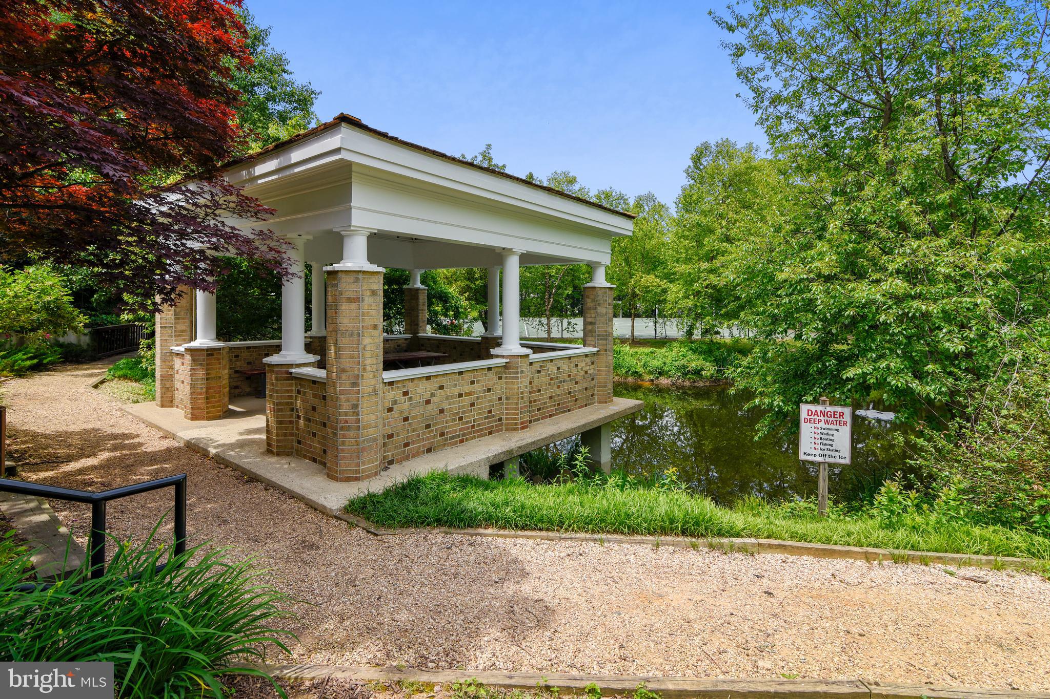 ROTONDA - Residential