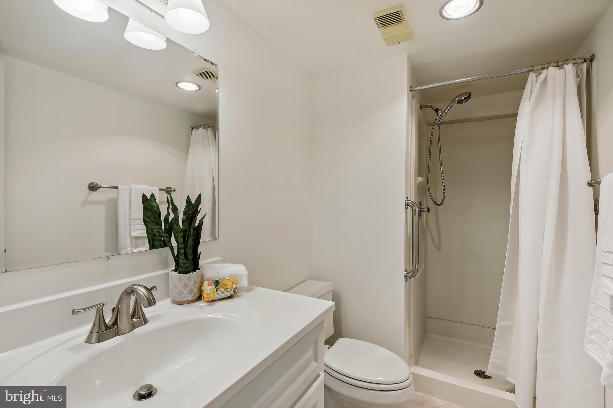 ROTONDA - Residential