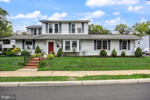 Multifamily For Sale - 134 W Somerdale Road<br/> Camden County, SOMERDALE, NJ 08083