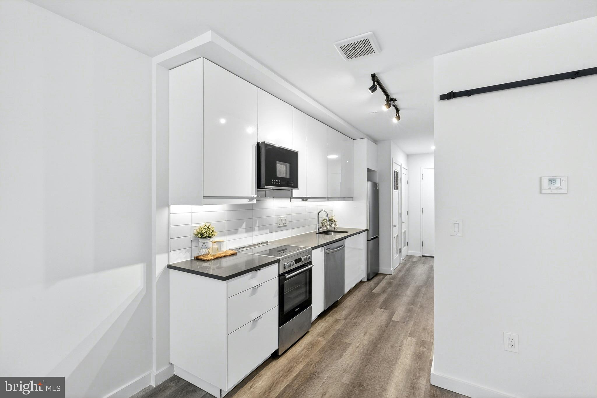 DOWNTOWN SILVER SPRING - Residential