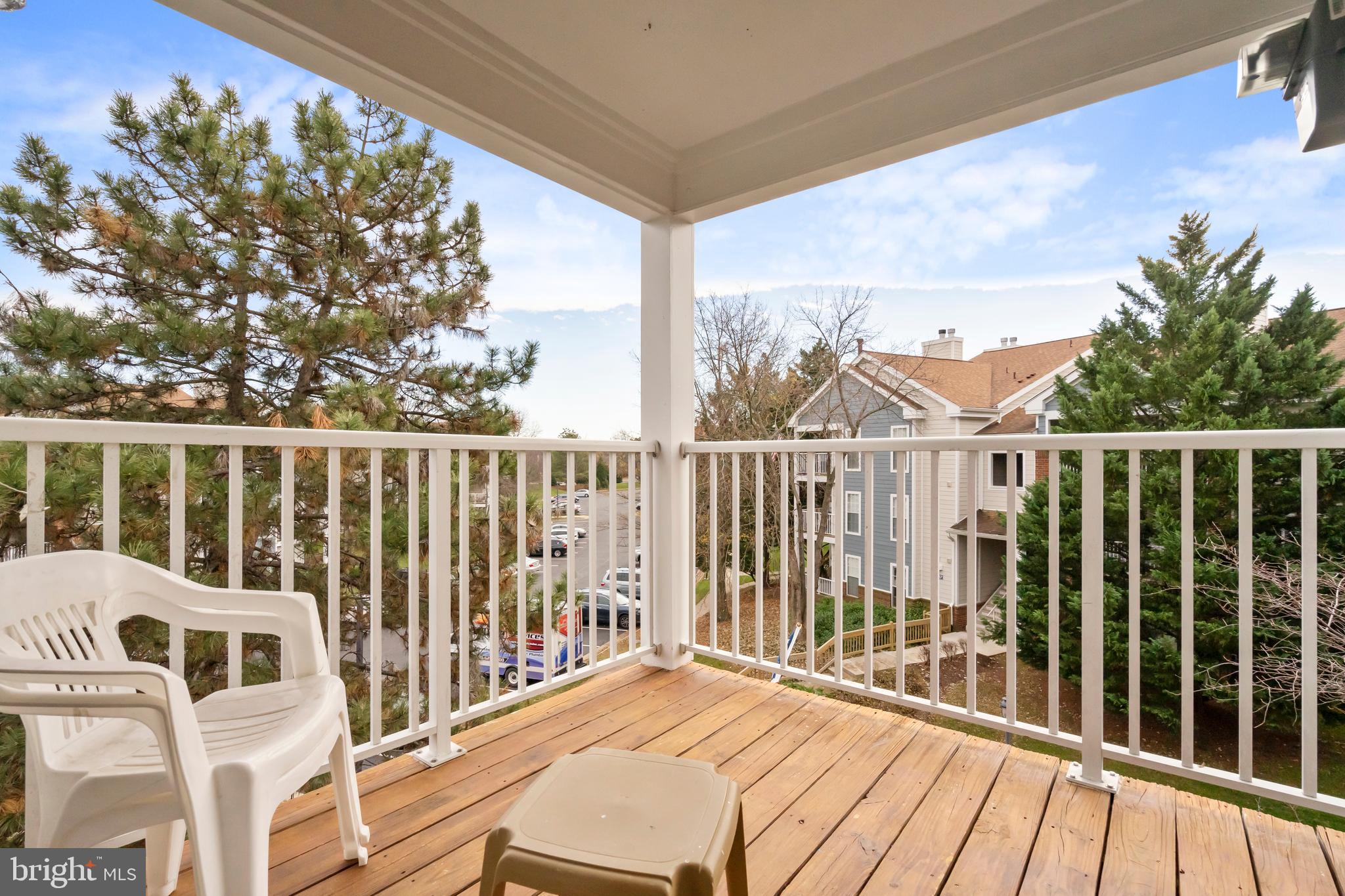 ASHBURN FARM - Residential